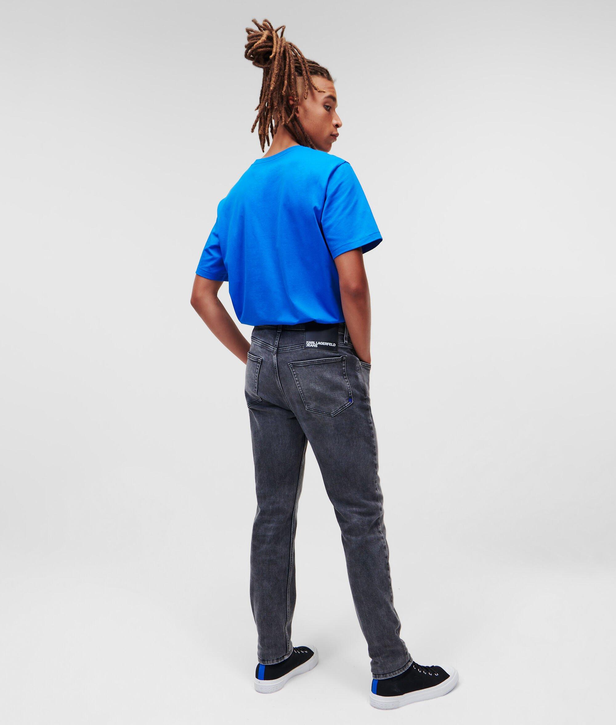 SLIM JEANS Product Image