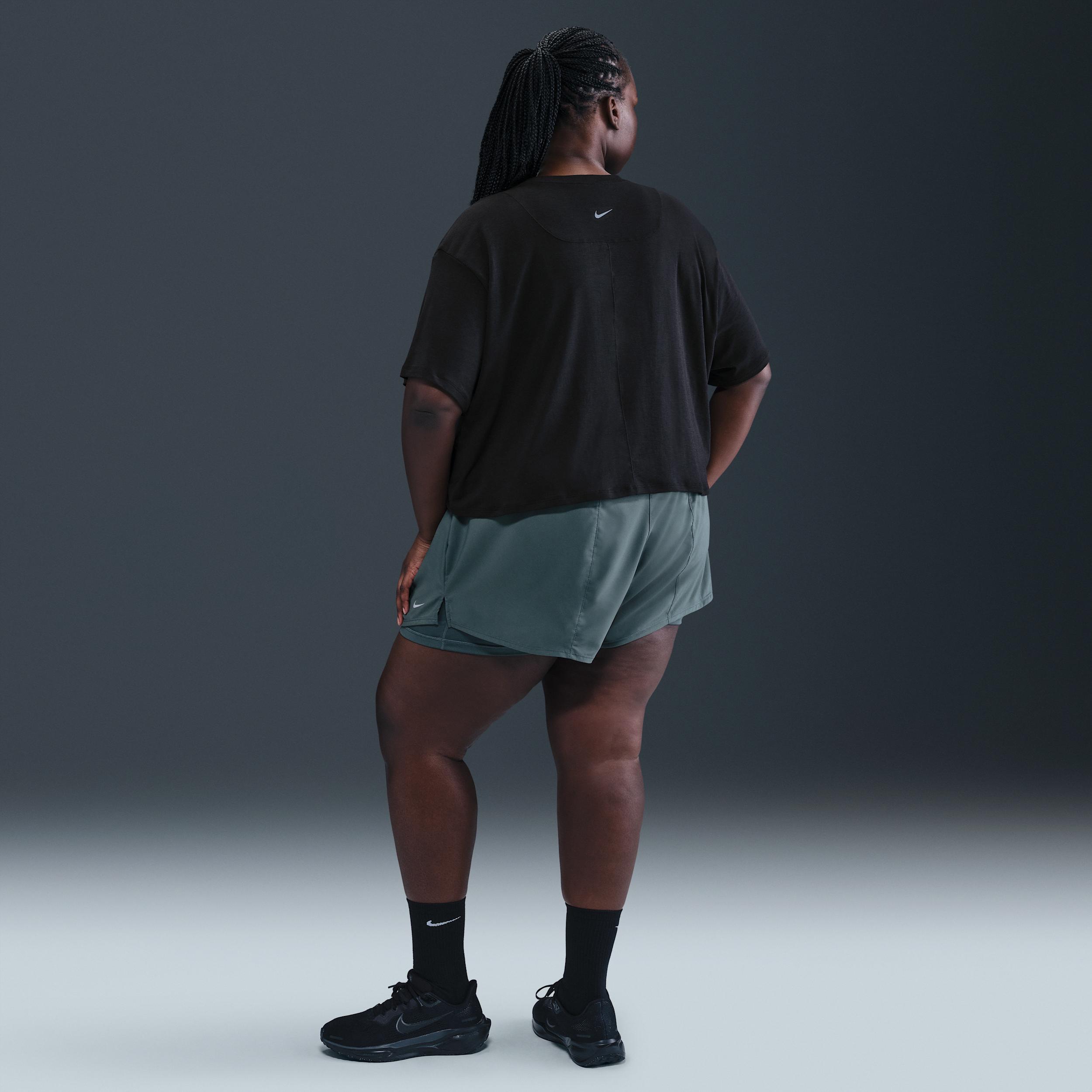 Nike Womens One Relaxed Dri-FIT Cropped Short-Sleeve Top (Plus Size) | HJ1067-010 Product Image