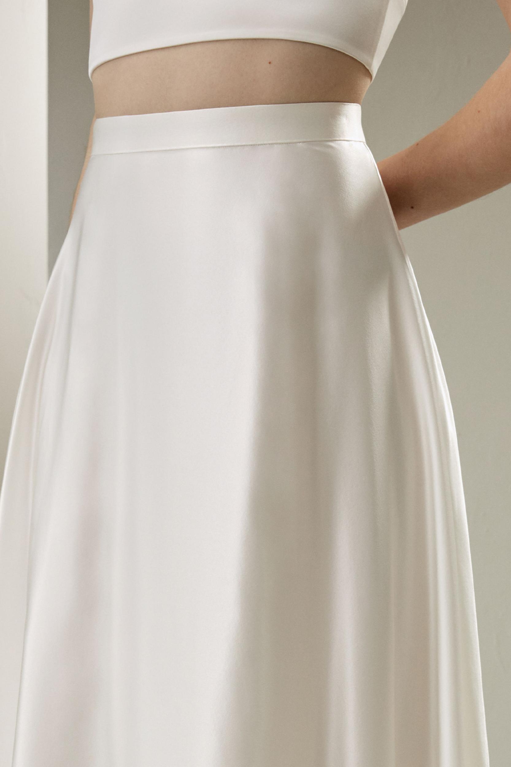 Amaranth Skirt Product Image