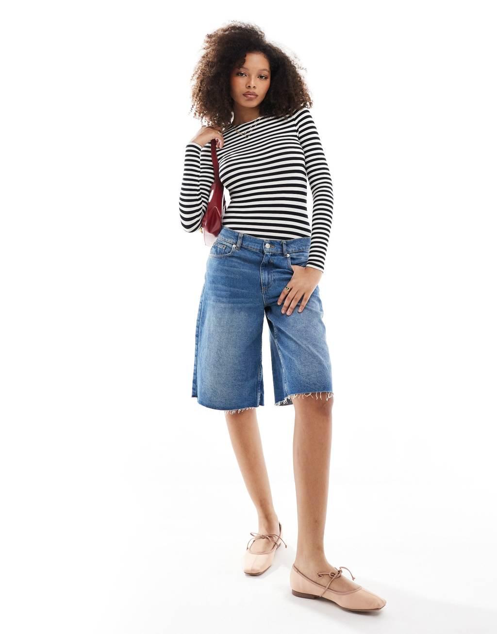 Miss Selfridge long sleeve crew neck bodysuit in mono stripe Product Image