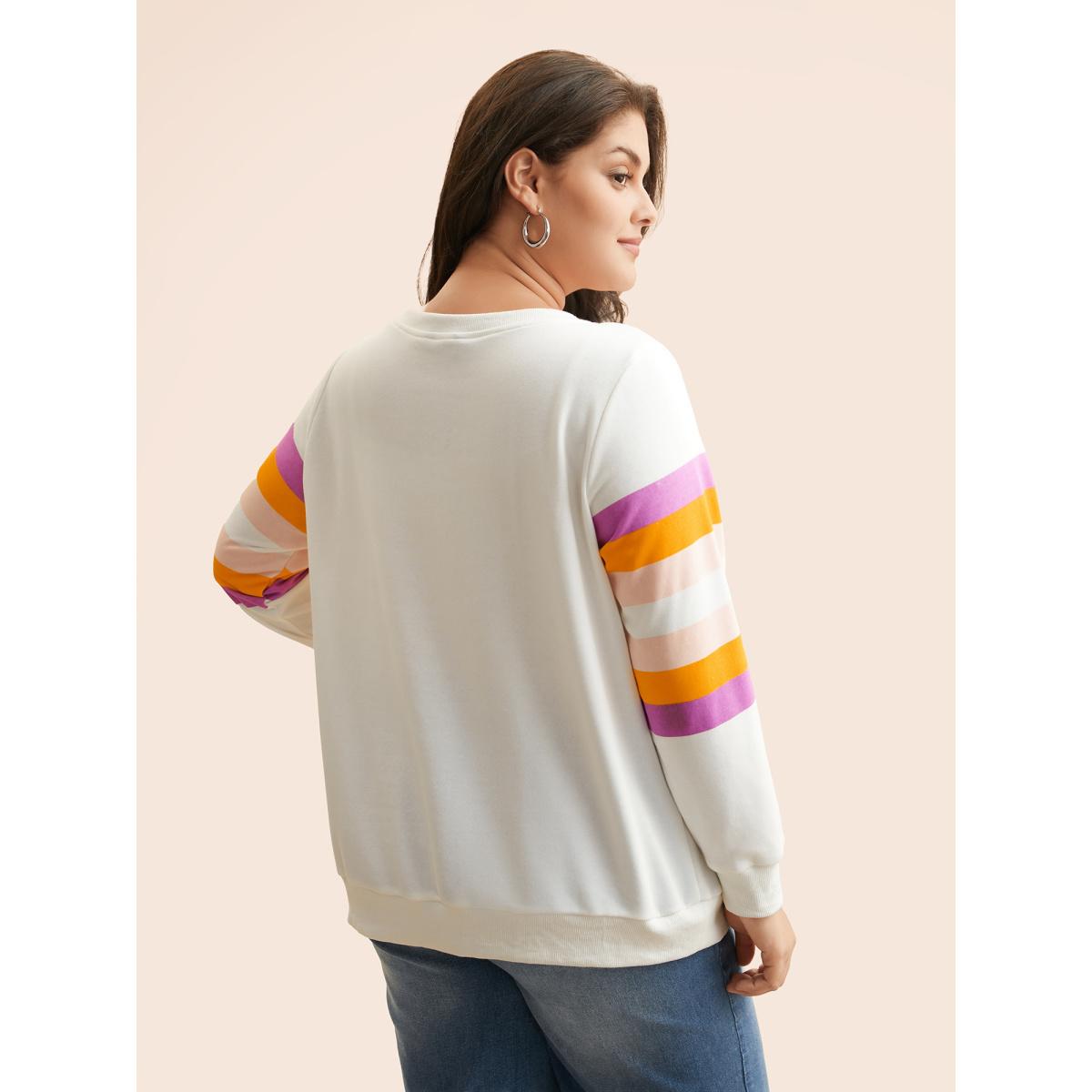 Plus Size Contrast Striped Crew Neck Sweatshirt Women Originalwhite Casual Contrast Round Neck Everyday Sweatshirts BloomChic 28/5X Product Image