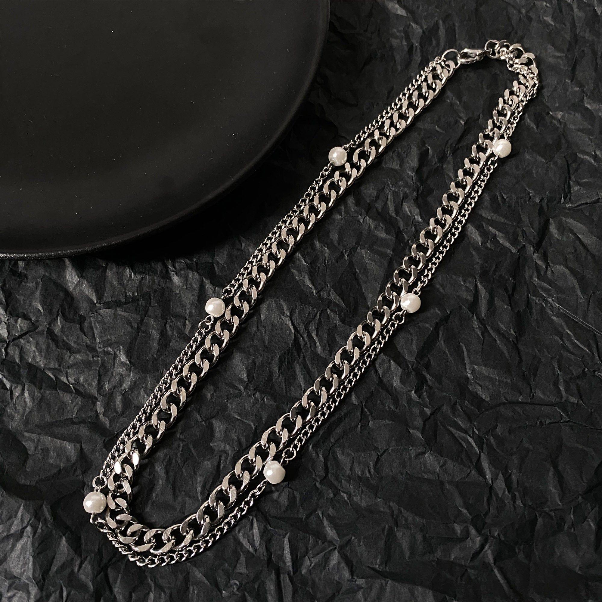 DOUBLE LAYER PEARL CHAIN NECKLACE Product Image
