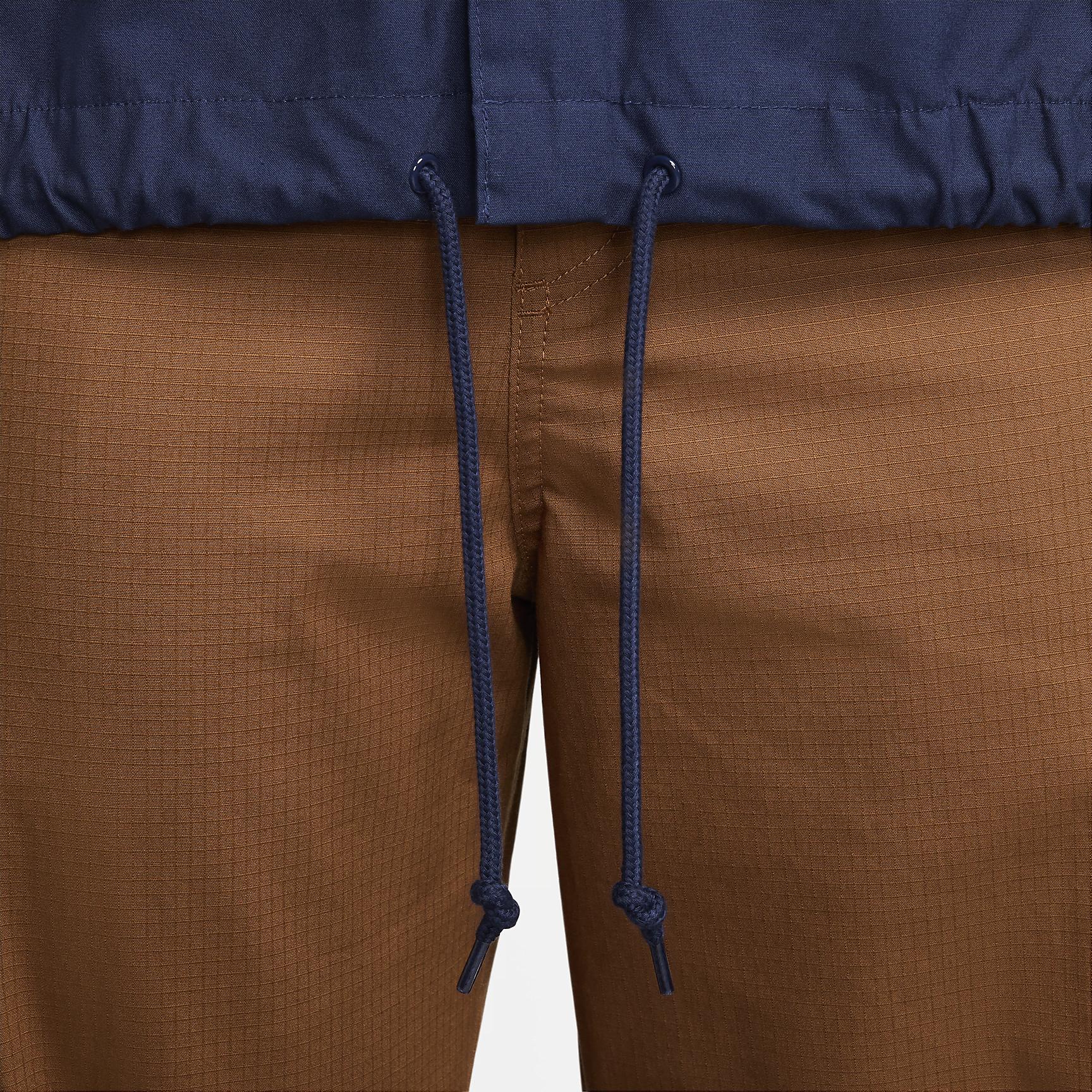 Nike Mens Club Short-Sleeve Oxford Button-Up Shirt | FN3902-410 Product Image