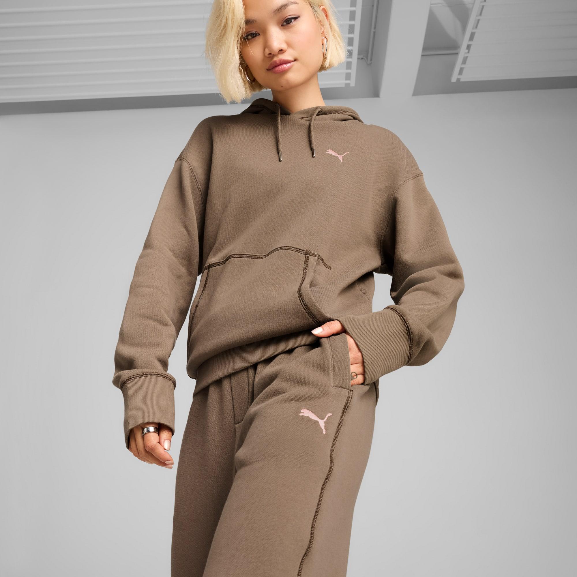 PREMIUM ESSENTIALS Relaxed Graphic Sweatpants Product Image