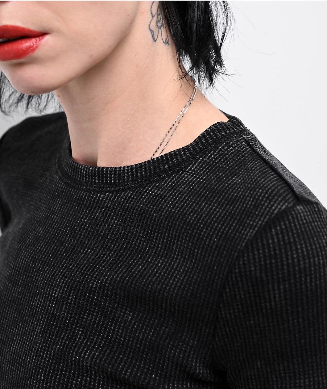 Zine Carmina Caviar Mineral Wash Thermal Crop T-Shirt Product Image