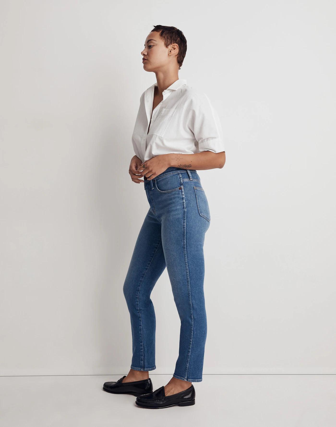Tall Curvy Stovepipe Jeans in Leaside Wash Product Image
