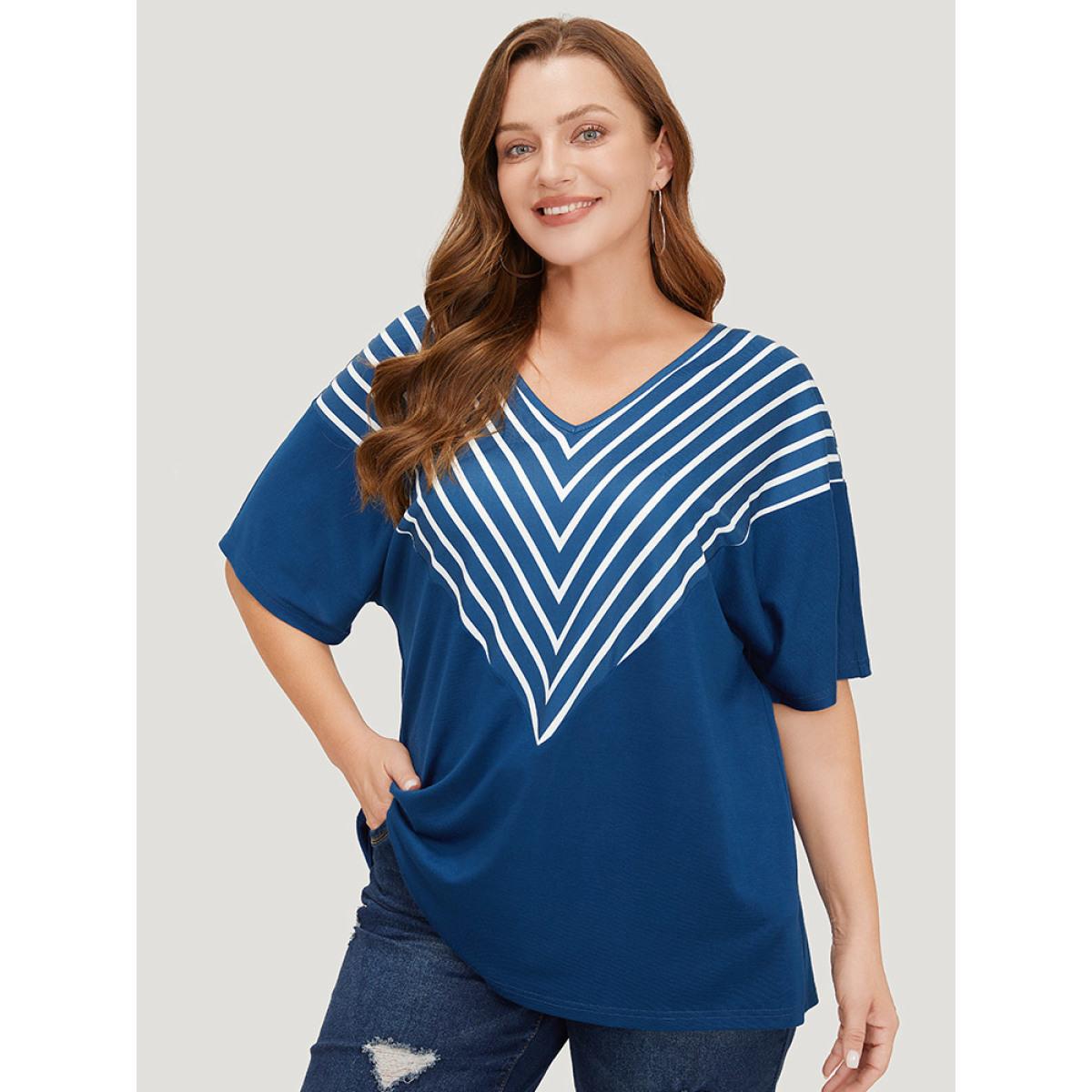 Plus Size Striped V Neck Batwing Sleeve Geometric T-shirt DarkBlue Women Casual Geometric V-neck Dailywear T-shirts BloomChic 26/4X Product Image