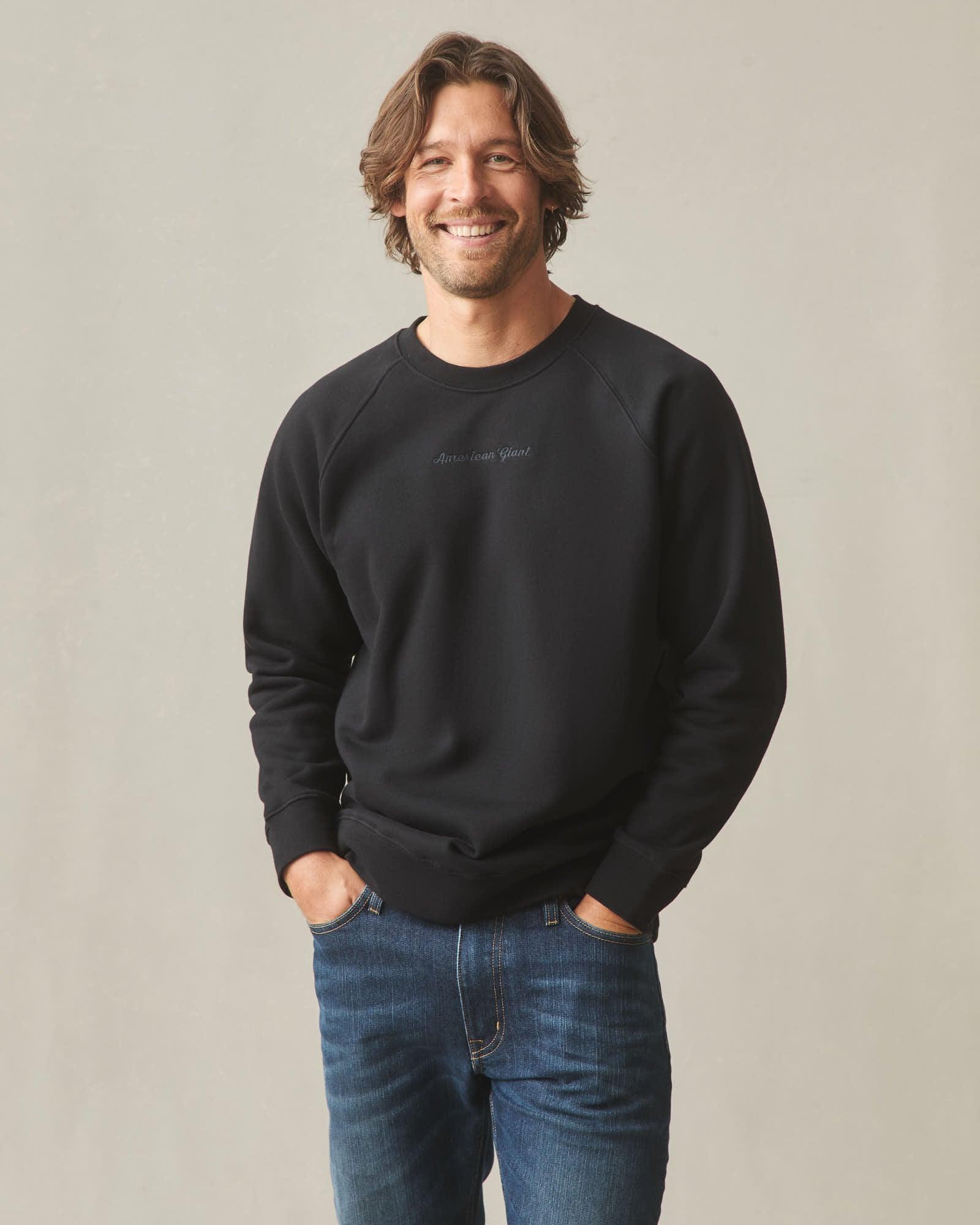 Men's Midweight Crewneck - Black Product Image