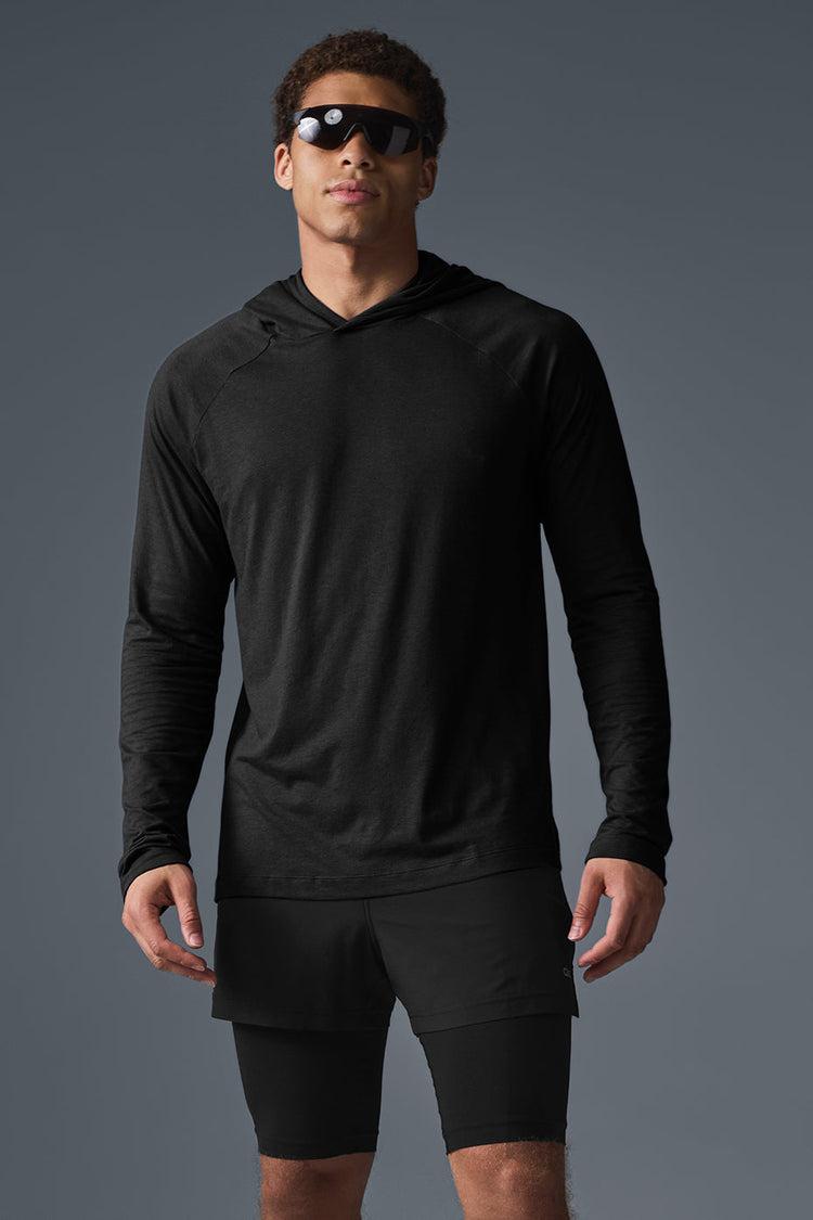 Core Hooded Runner - Black Product Image