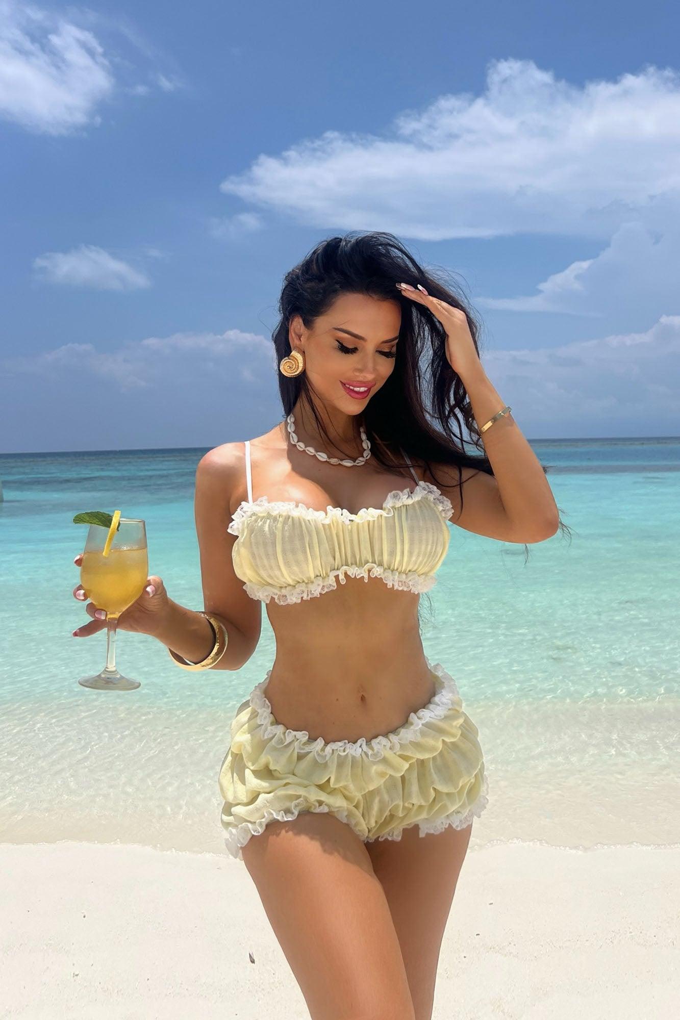 Sweet Sunshine Crinkle Short Set - Yellow/combo Product Image