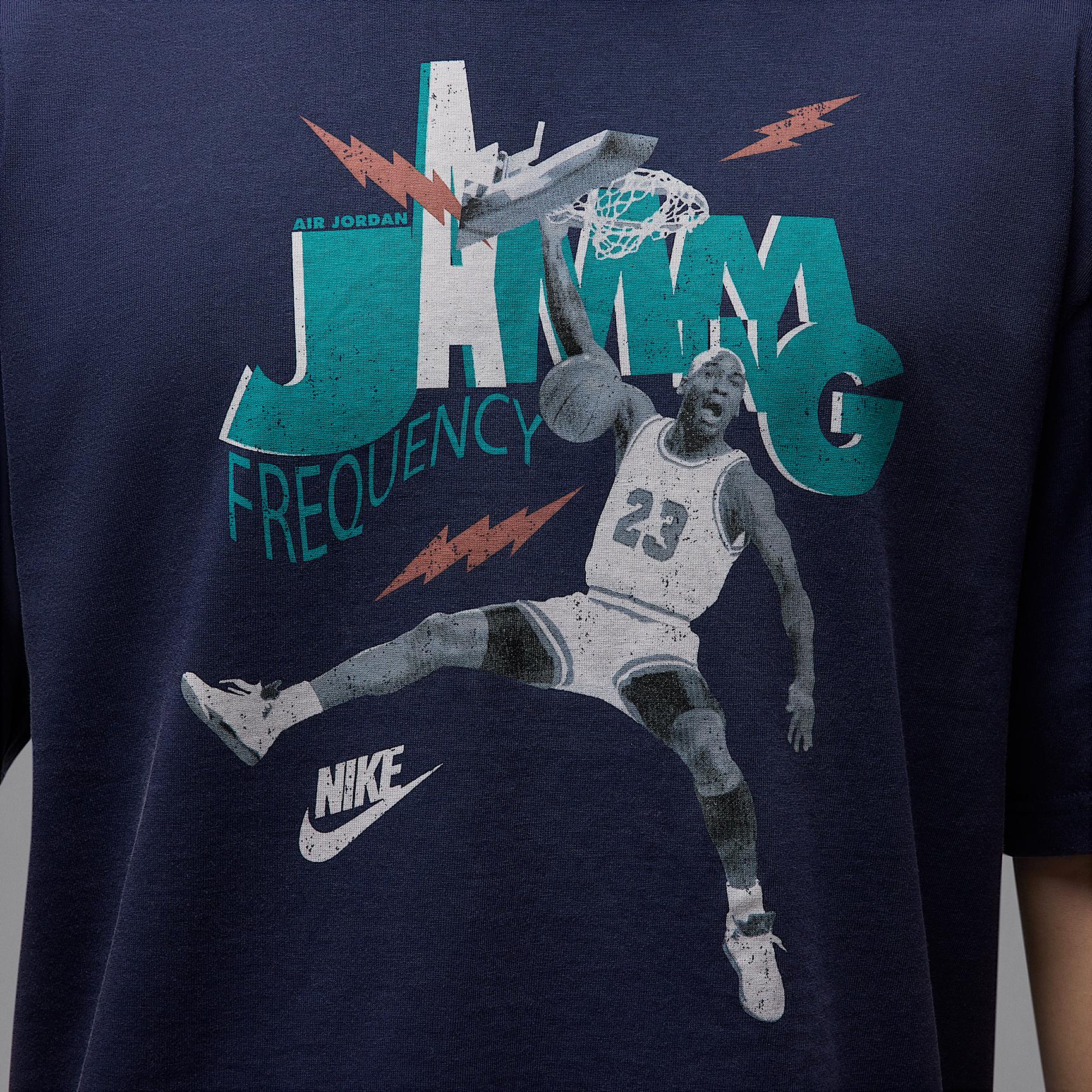 Mens Jordan Brand T-Shirt | HJ2929-410 Product Image