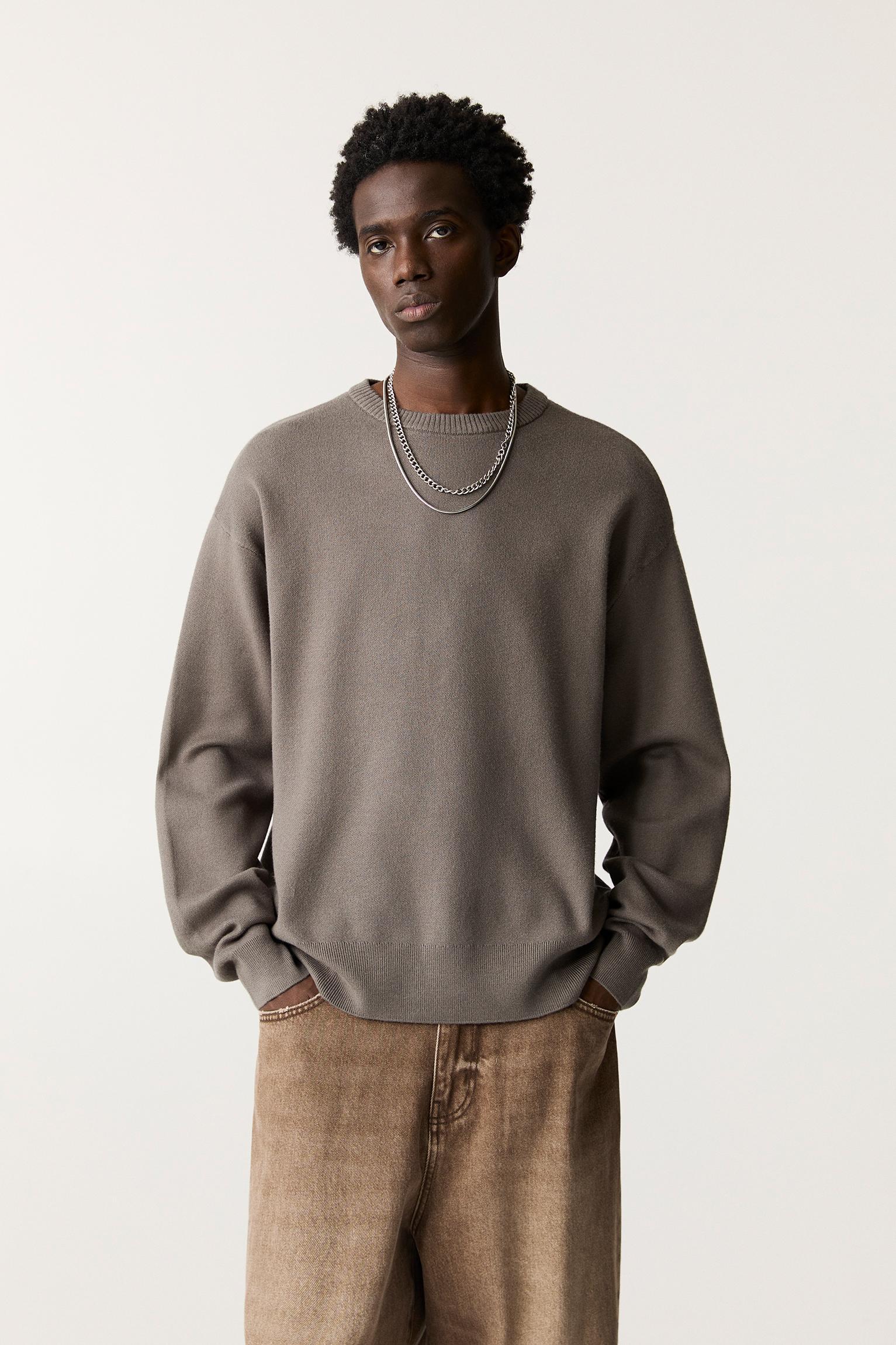 Basic soft sweater Product Image