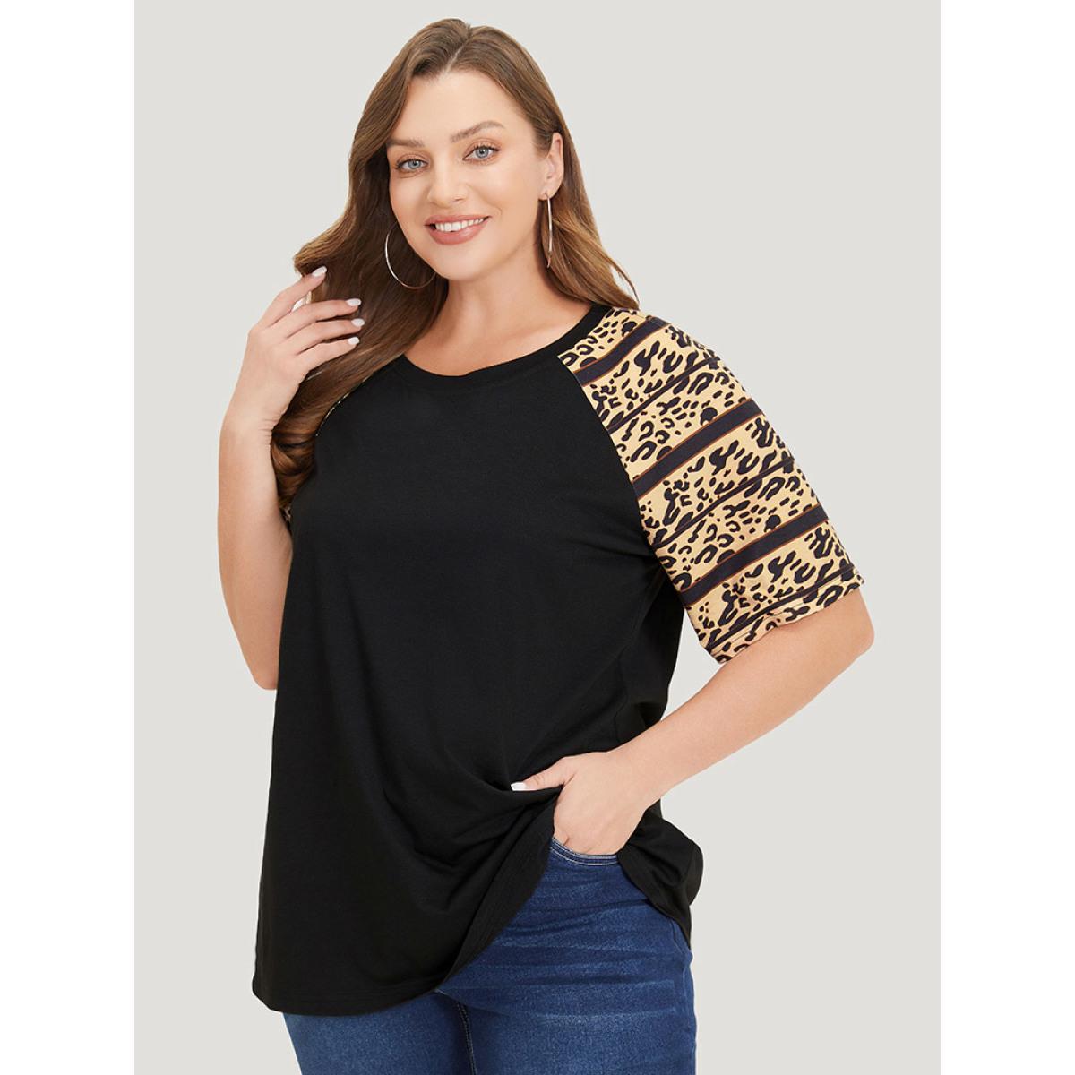Plus Size Leopard Print Contrast Raglan Sleeve T-shirt Black Women Casual Contrast Leopard Round Neck Dailywear T-shirts BloomChic 12/L Product Image