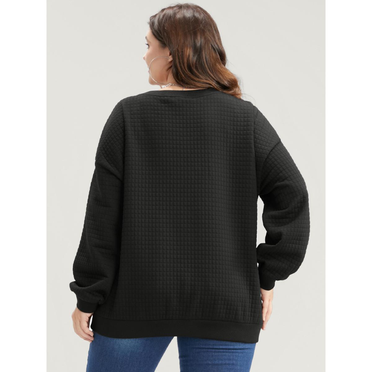 Plus Size Solid Textured Drop Shoulder Sweatshirt Women Black Casual Round Neck Dailywear Sweatshirts BloomChic 26/4X Product Image