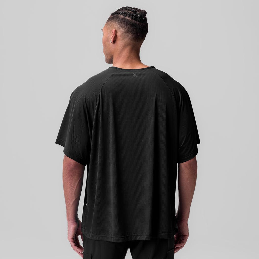 1089. Ice-Skin™ Oversized Tee - Black Product Image