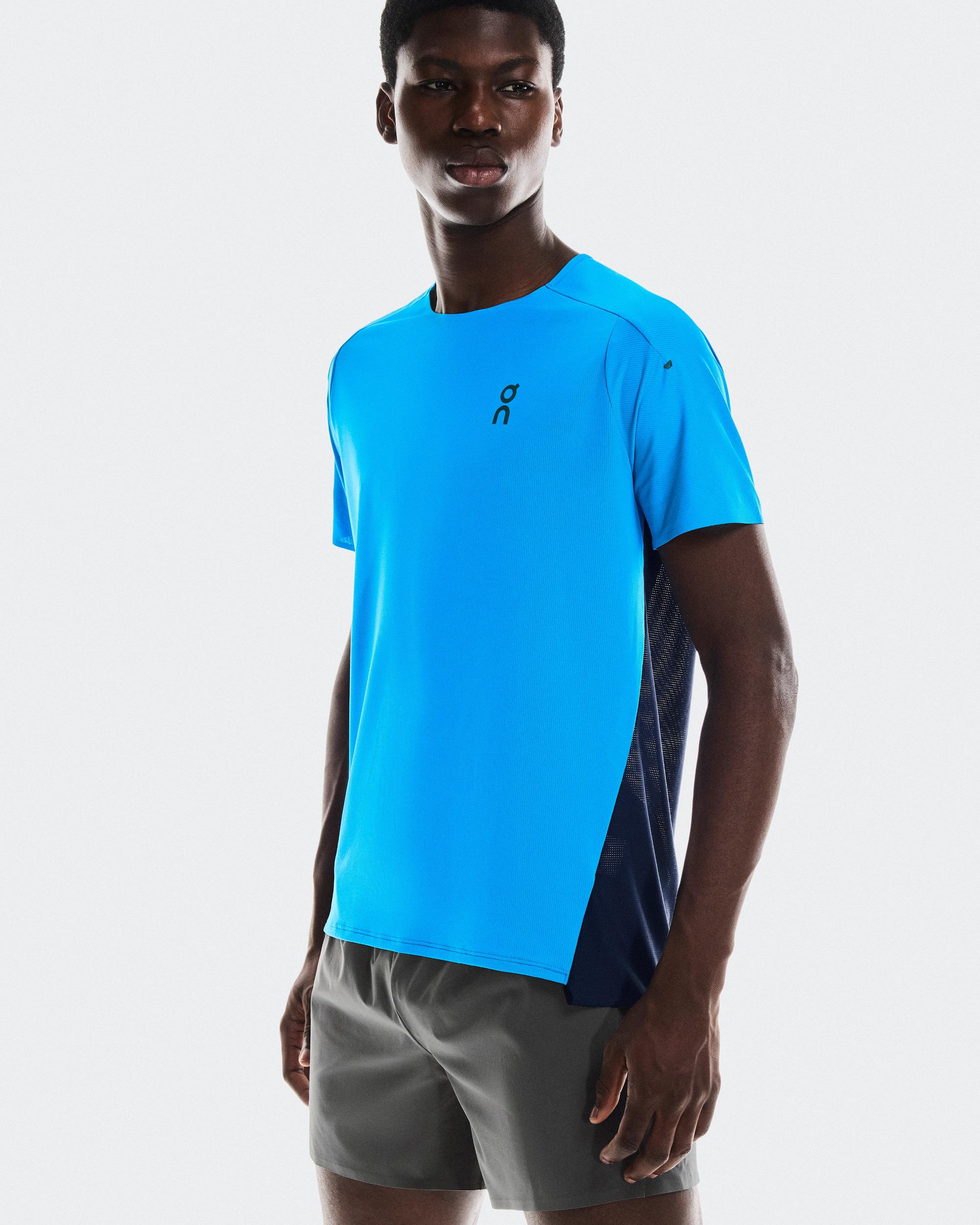 Performance-T: High-tech Fabric, Breathable Men's T-shirt Product Image