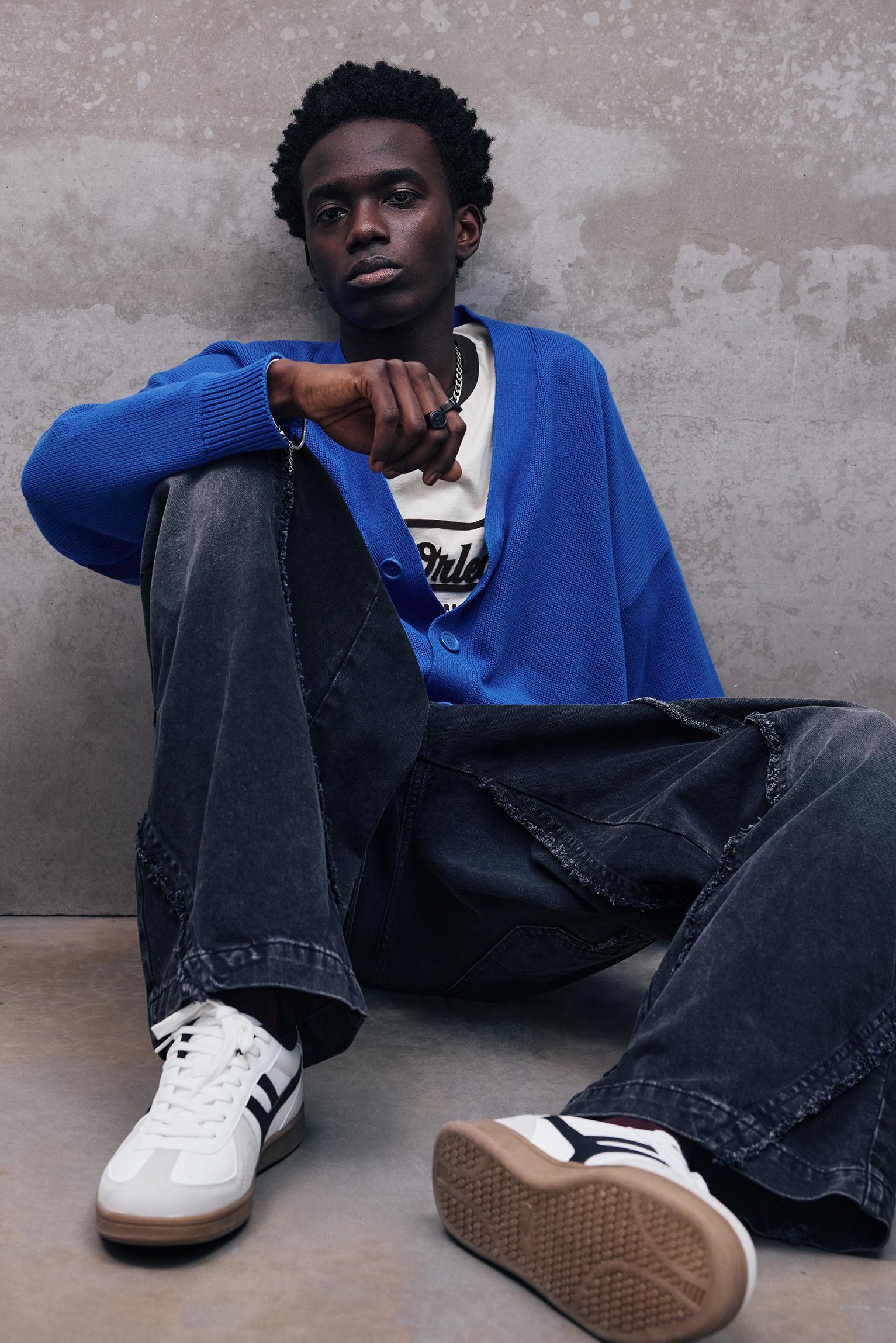 Retro sneakers Product Image