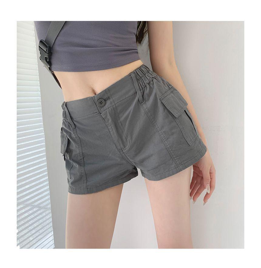 Elastic-Waist Plain Cargo Shorts Product Image