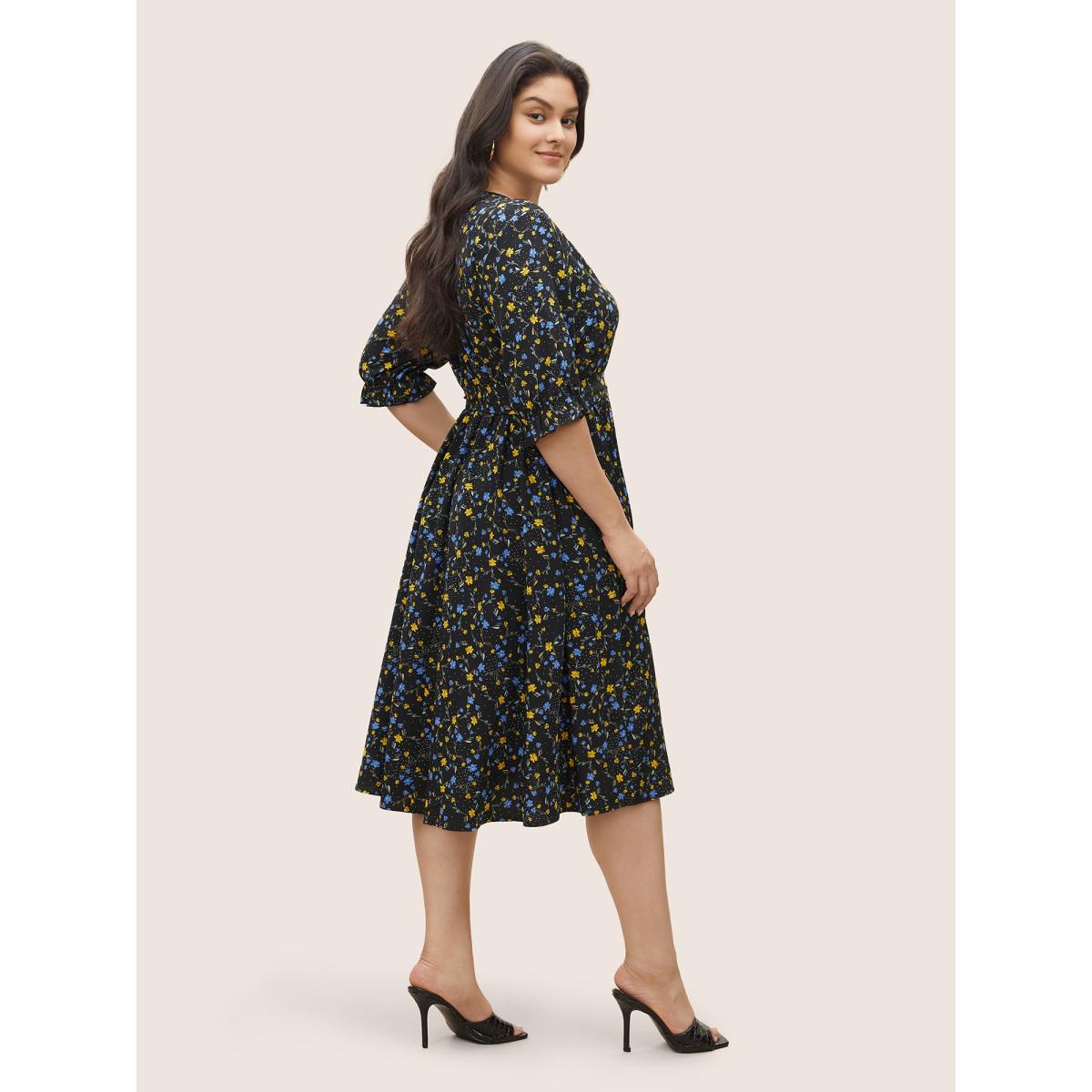 Plus Size Ditsy Floral Ruffle Half Sleeve Belted Dress Black Women Elegant Non Overlap Collar Half Sleeve Curvy Midi Dress BloomChic 12/L Product Image