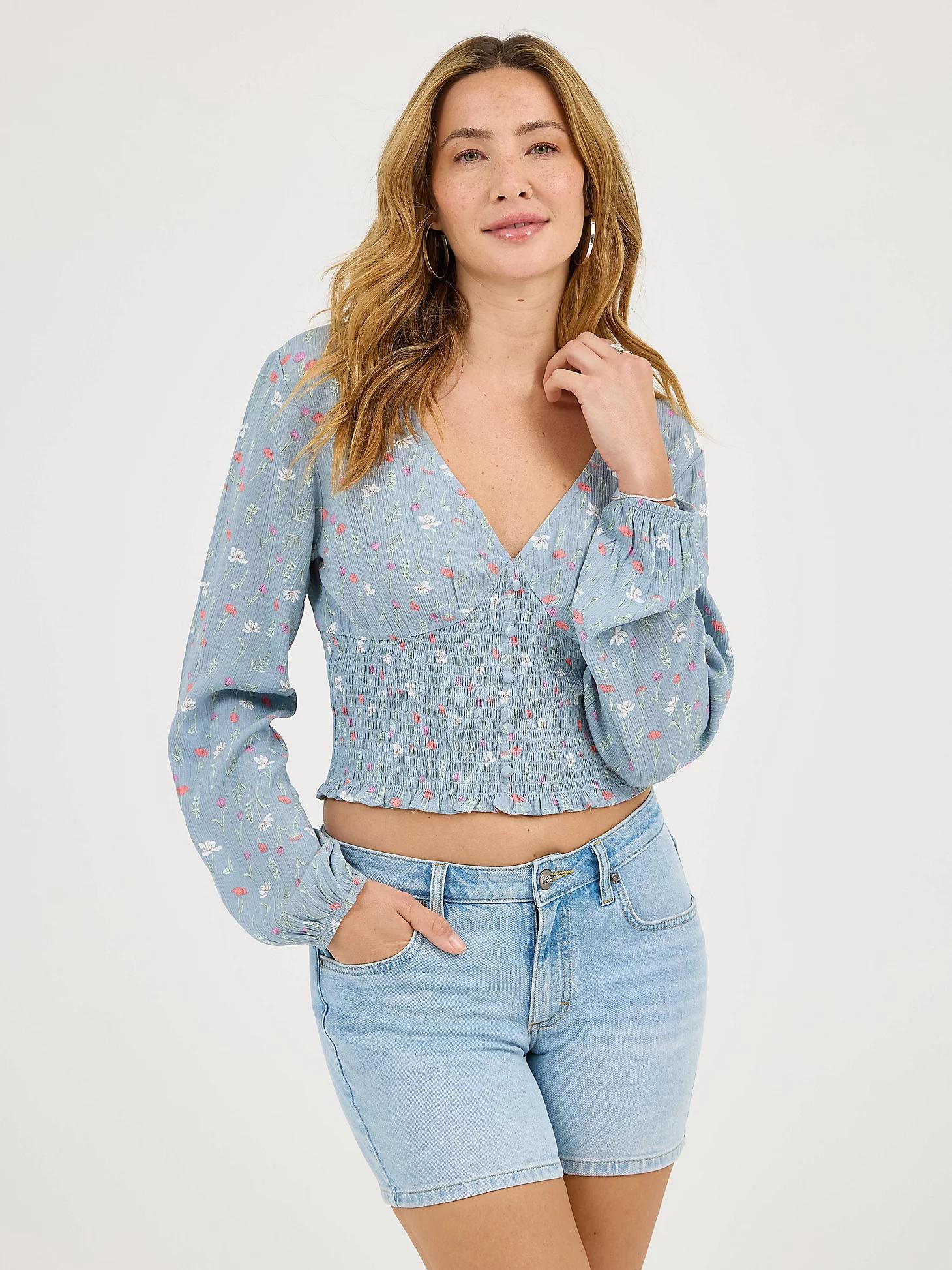 Women's Floral Print V-Neck Babydoll Shirt | Women's Tops & Tees | Lee® Product Image