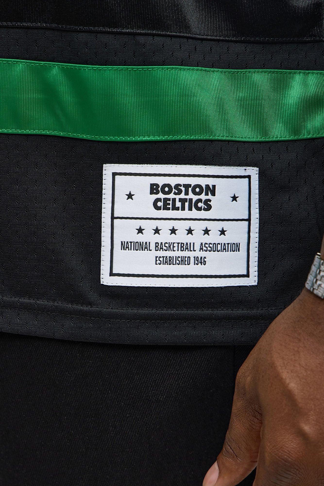 Celtics Regular Fit Basketball Tee - Black Male Product Image