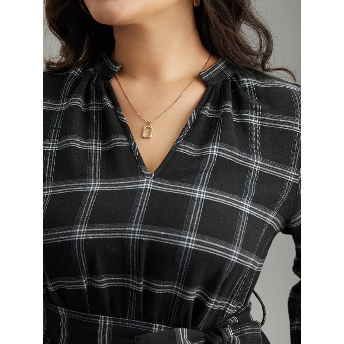Plus Size Plaid Notched Elastic Waist Belted Dress Black Women Casual Elastic cuffs Notched collar Elbow-length sleeve Curvy Midi Dress BloomChic 14-16/1X Product Image