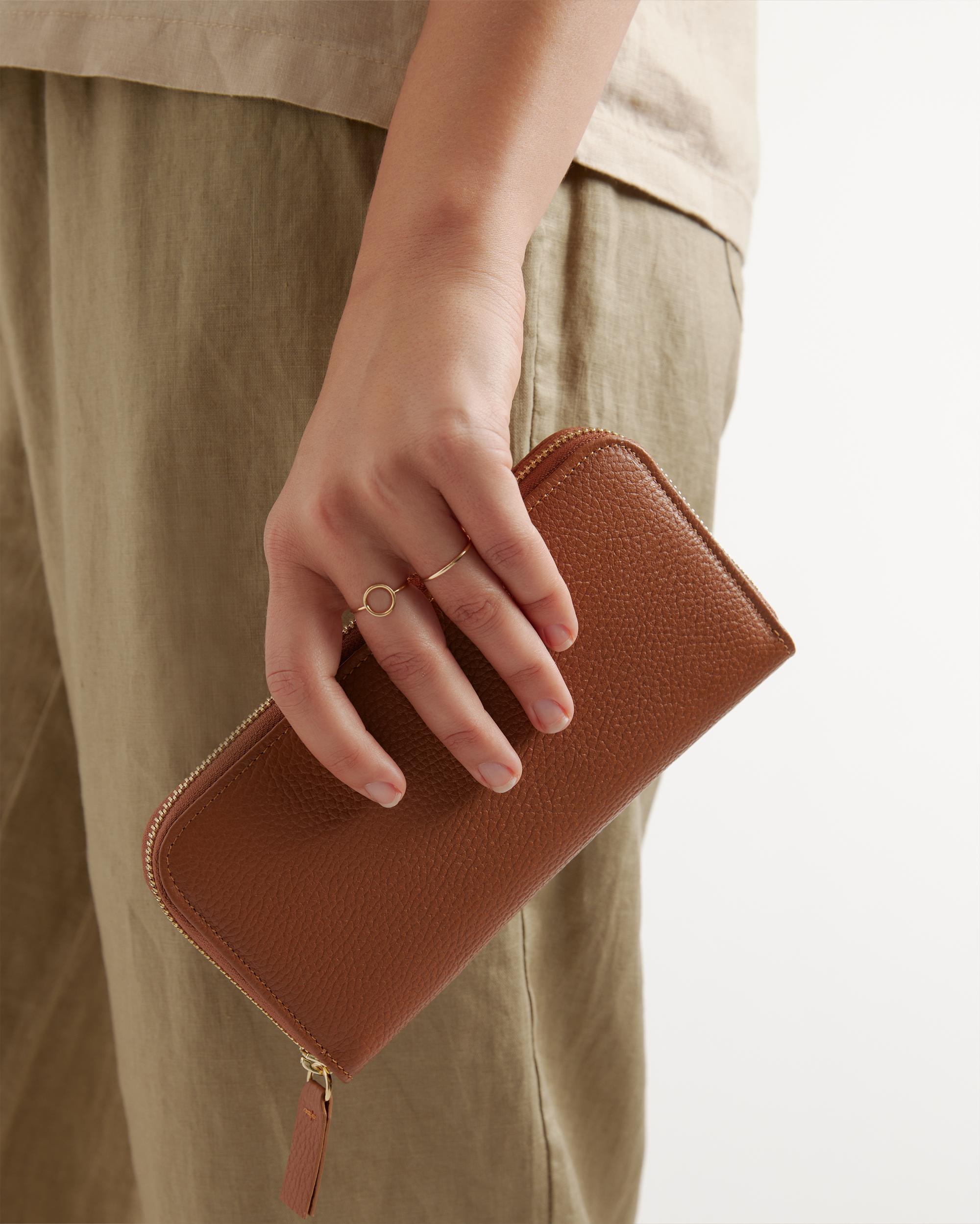 Quince | Women's Italian Pebbled Leather Continental Wallet Italian Leather Product Image