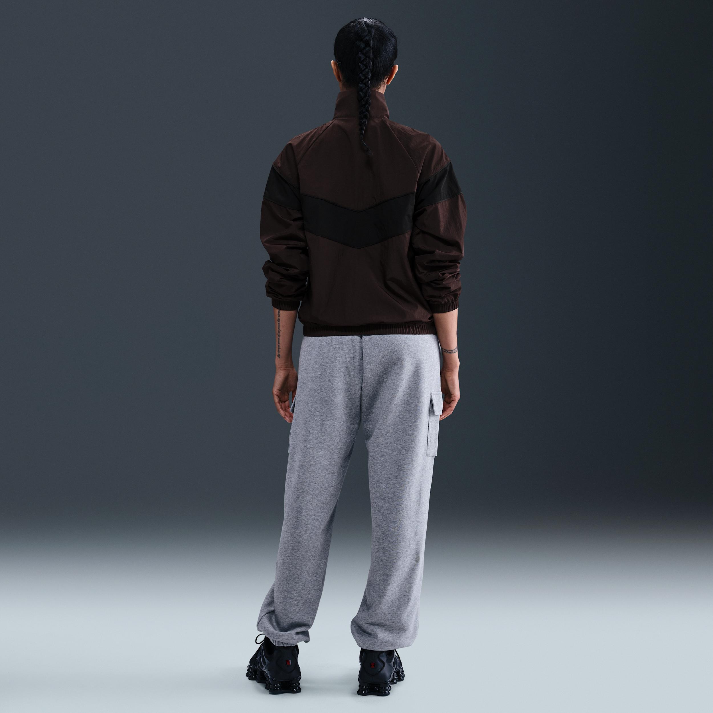 Womens Nike Sportswear Club Fleece Mid-Rise Oversized Cargo Sweatpants | DQ5196-063 Product Image