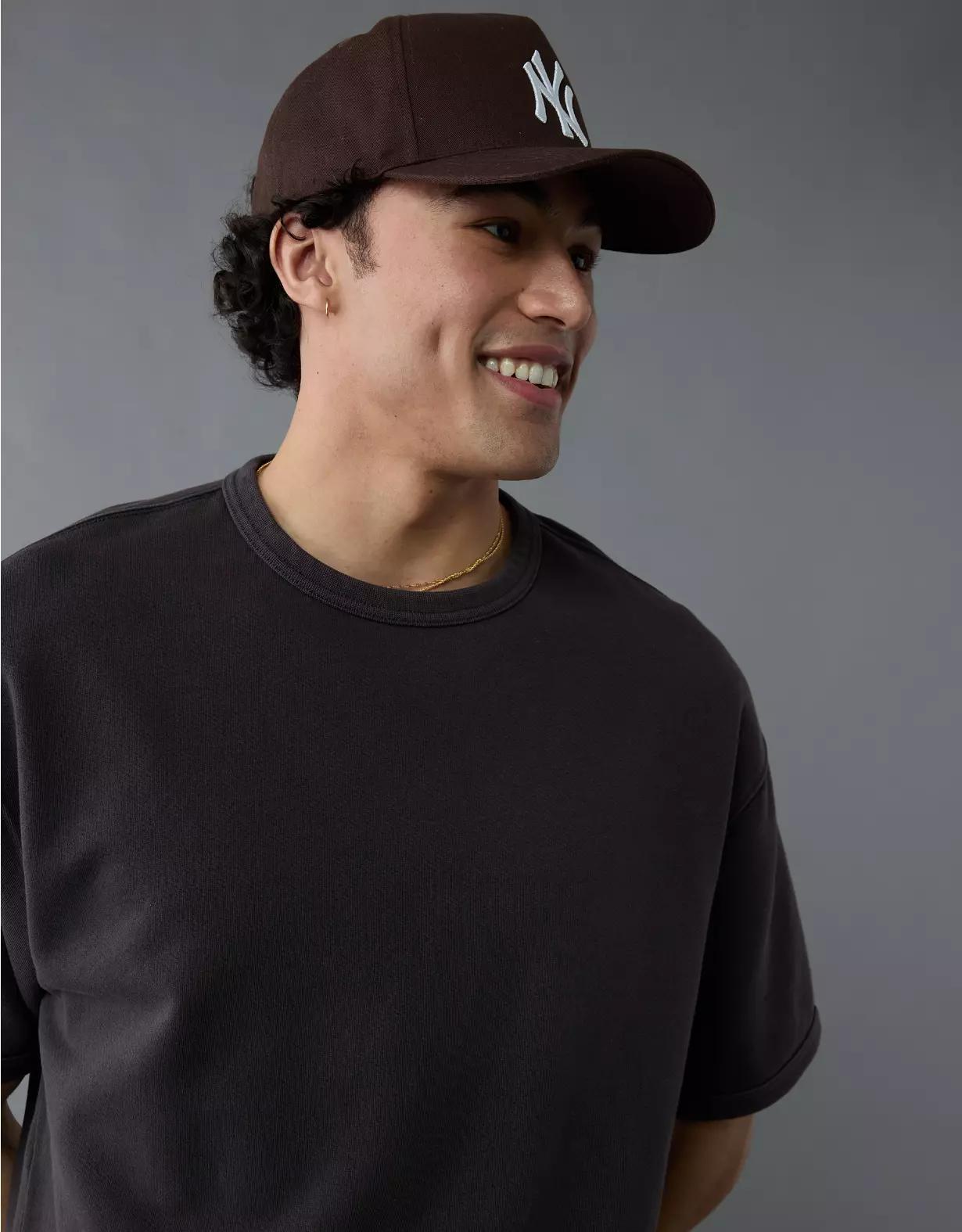 AE Short-Sleeve Sweatshirt Product Image