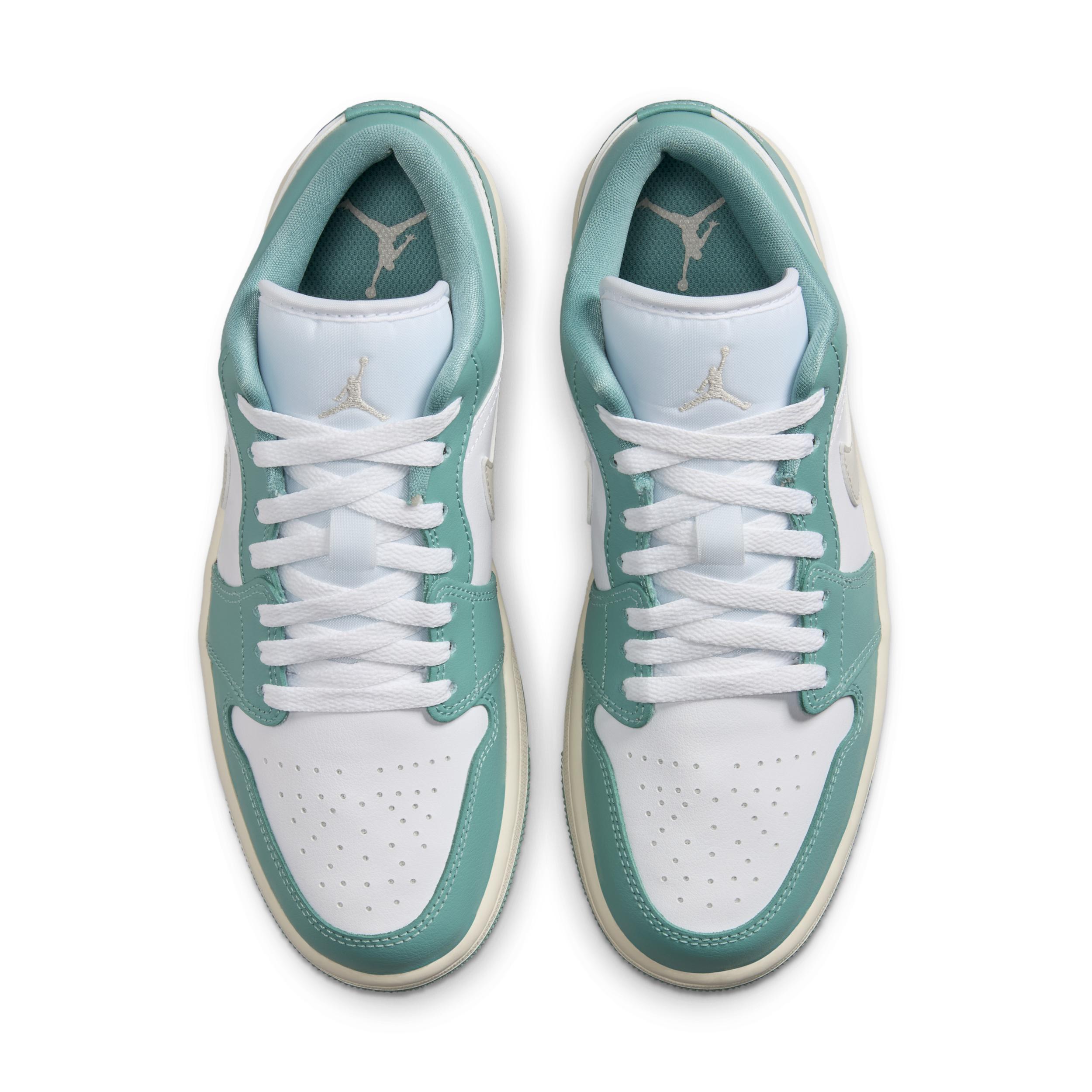 Womens Air Jordan 1 Low Shoes | DC0774-138 Product Image