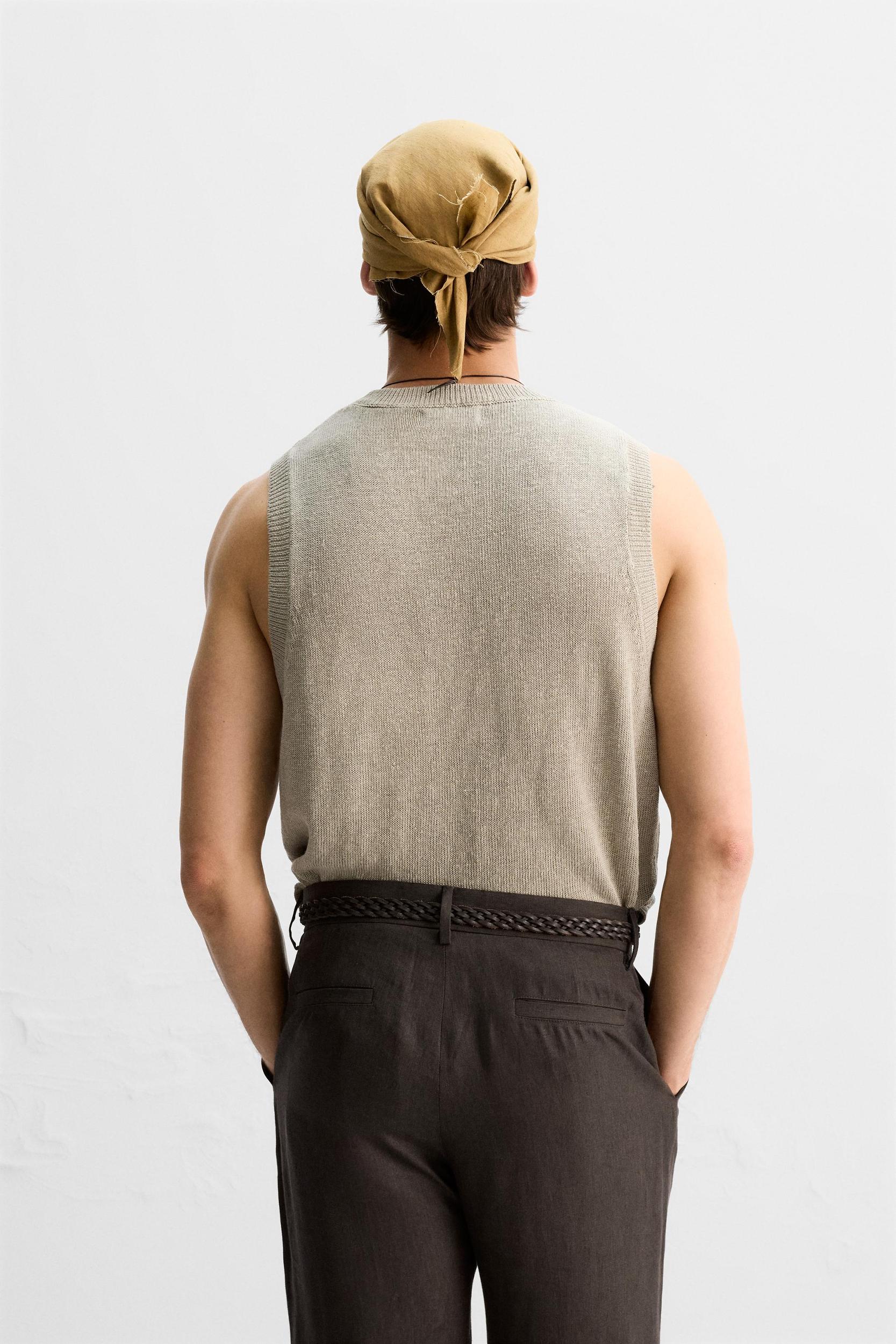 LIMITED EDITION 100% LINEN KNIT VEST Product Image
