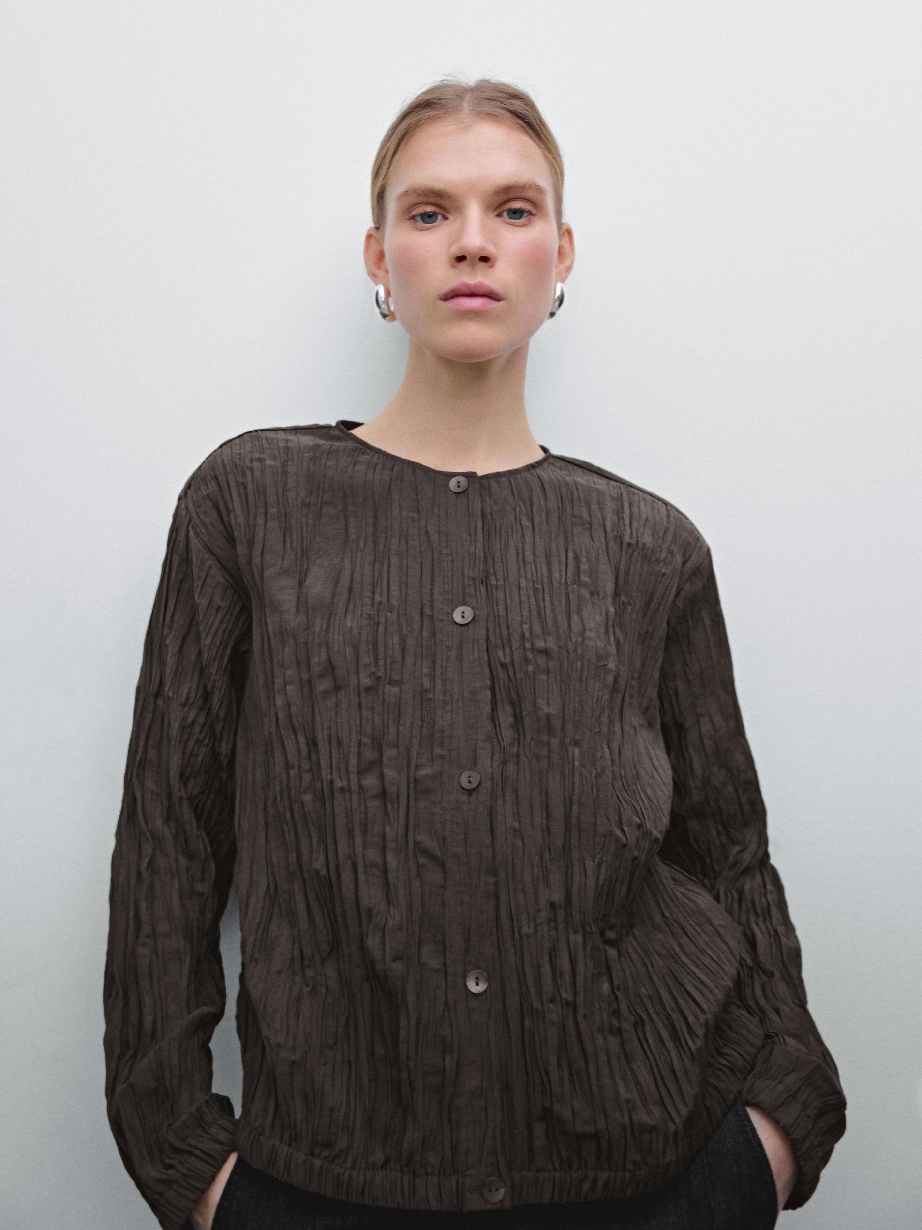 Flowing pleated bomber-style shirt Product Image