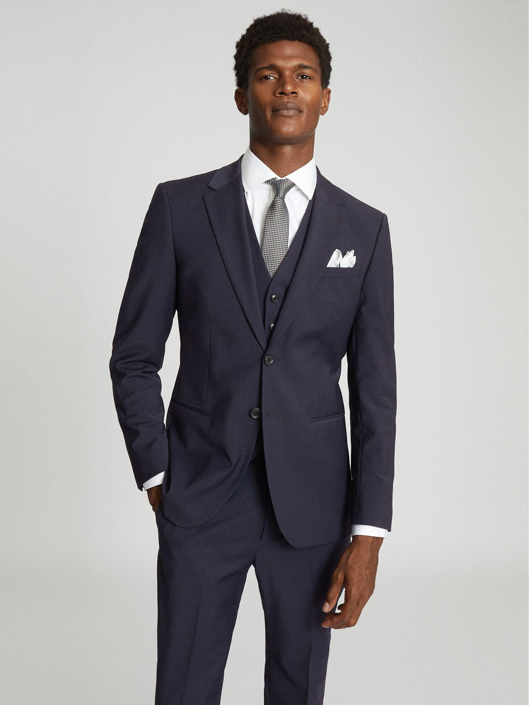 Modern Fit Travel Blazer in Navy Product Image