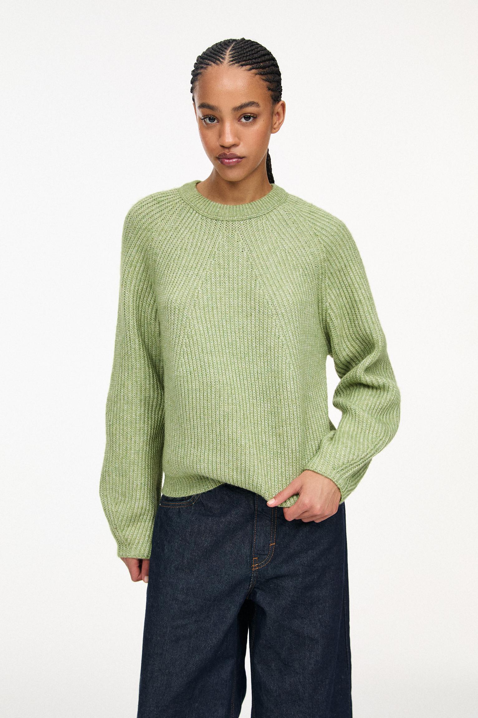 Soft purl knit sweater Product Image