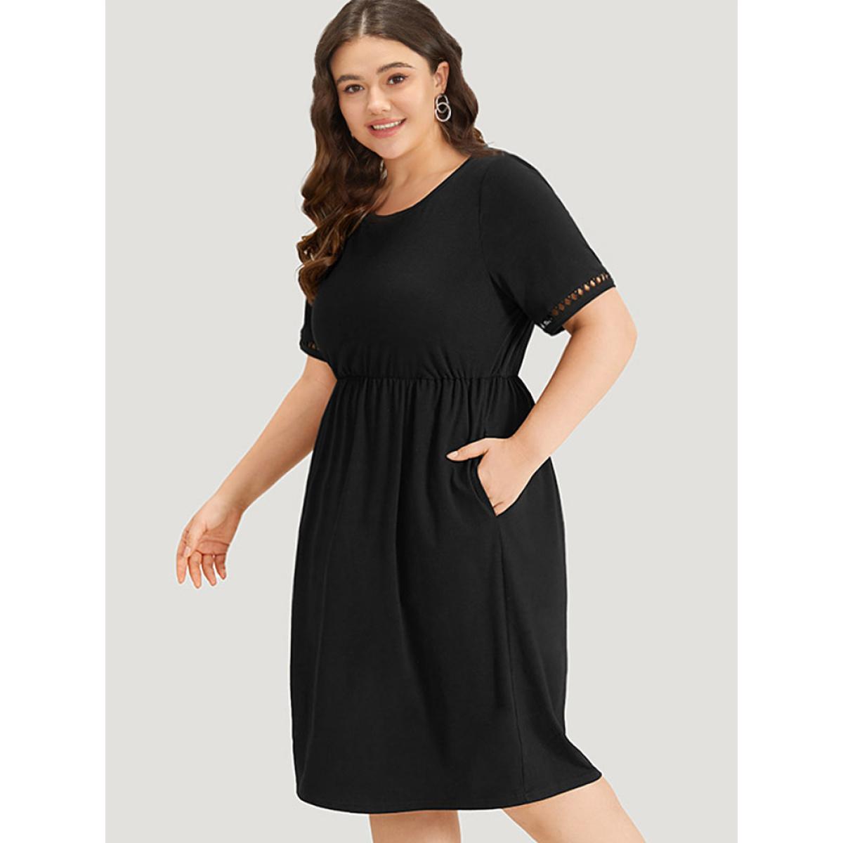 Plus Size Plain Crew Neck Pocket Hollow Out Ruffle Hem Dress Black Women Casual Patchwork Round Neck Short sleeve Curvy Midi Dress BloomChic 22-24/3X Product Image