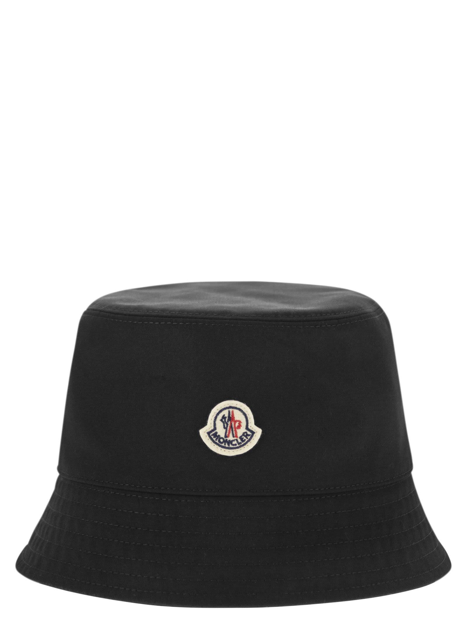 MONCLER Logo Patch Bucket Hat In Black Product Image