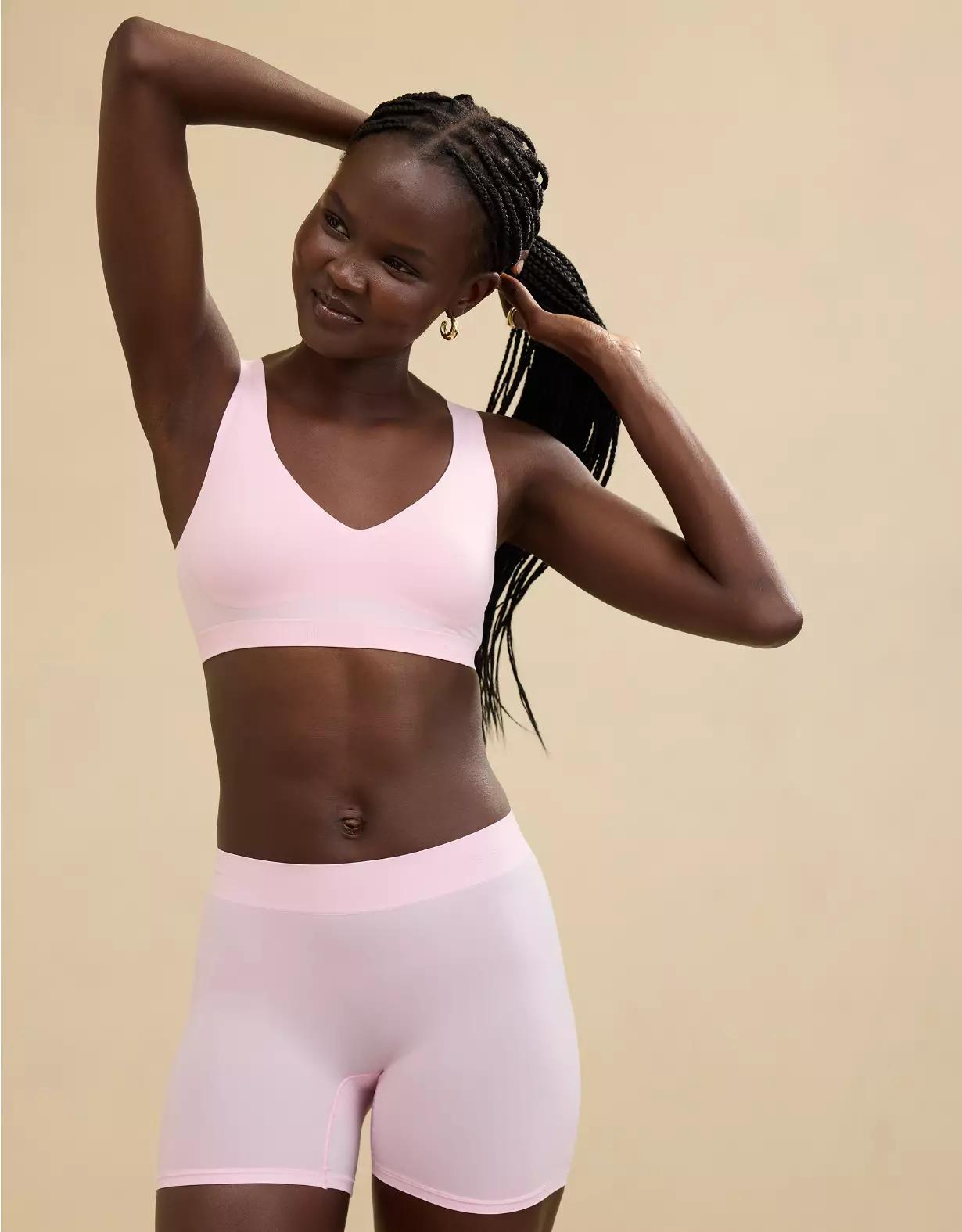 SMOOTHEZ Seamless Plunge Bralette Product Image