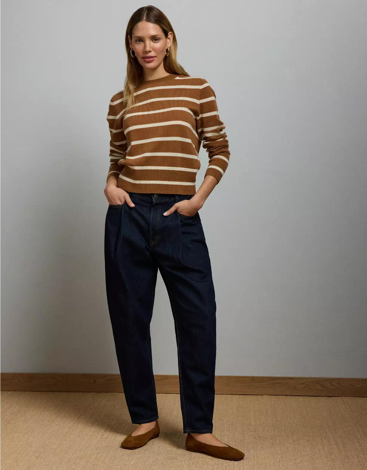 AE77 Premium Cashmere Sweater Product Image