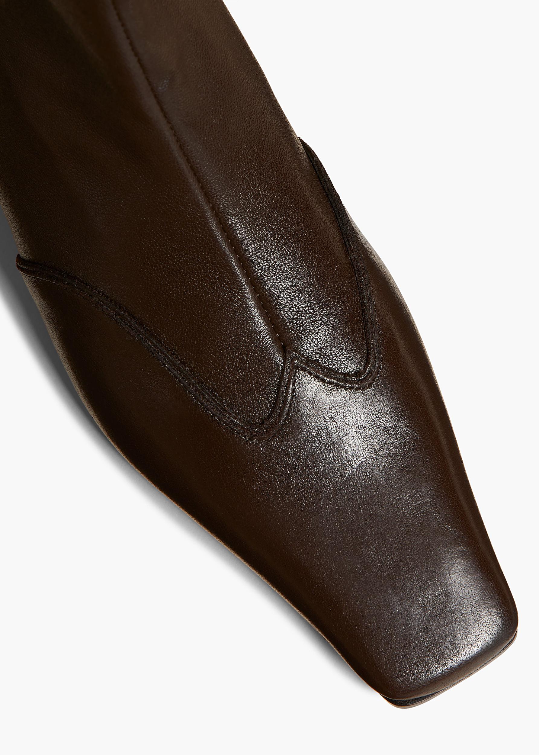 Nevada Stretch Low Boot in Dark Brown Nappa Leather Product Image