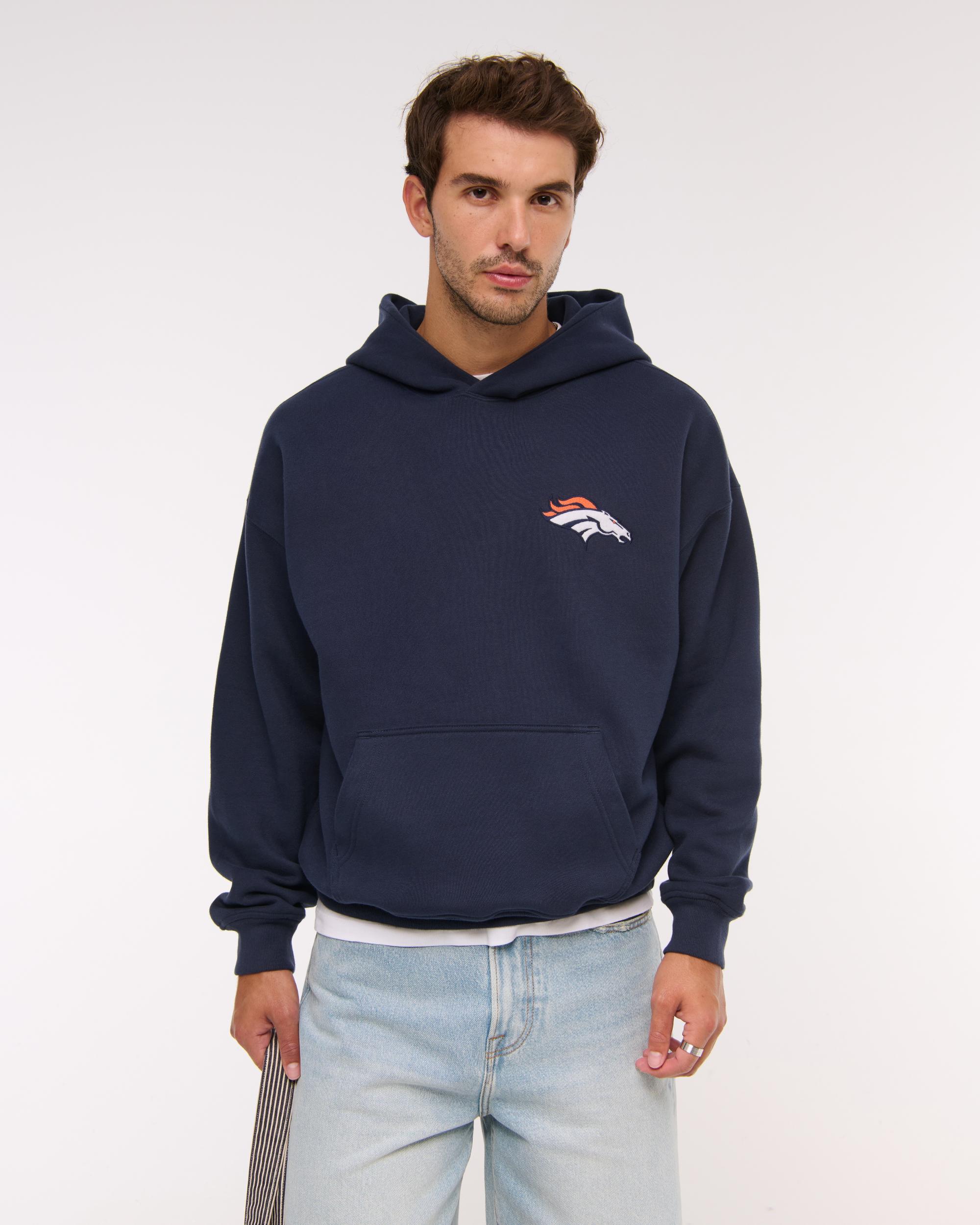Chicago Bears Graphic Popover Hoodie Product Image