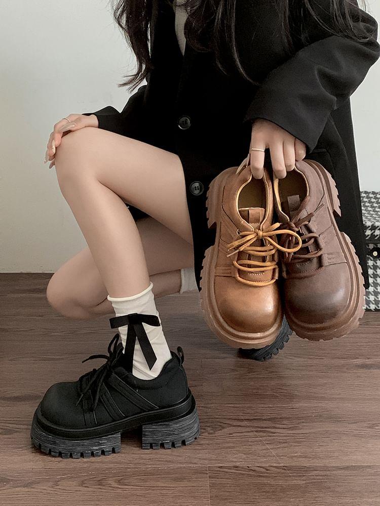 Platform Plain Lace-Up Faux Leather Shoes Product Image