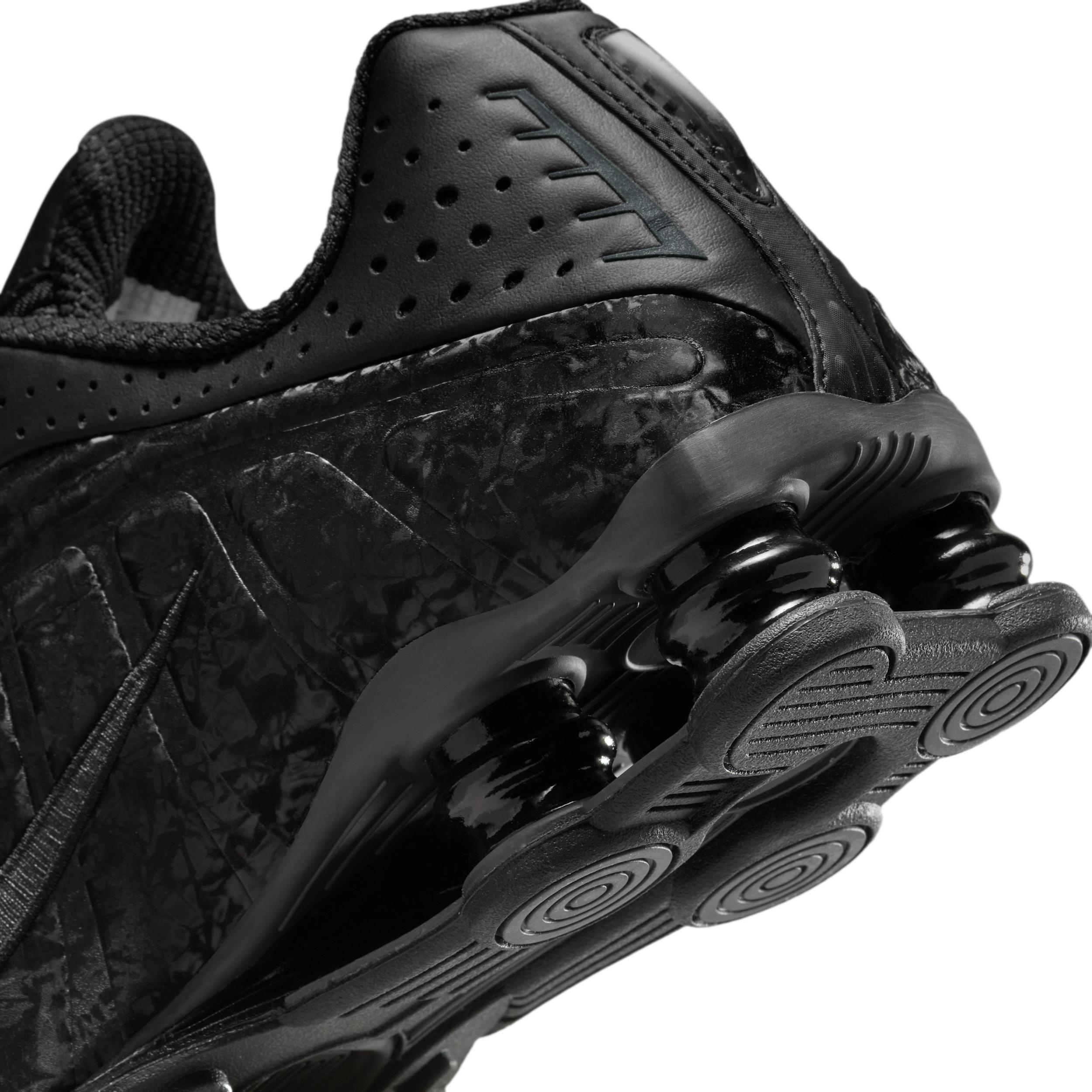 Nike Womens Shox R4 Shoes | HV0934-002 Product Image