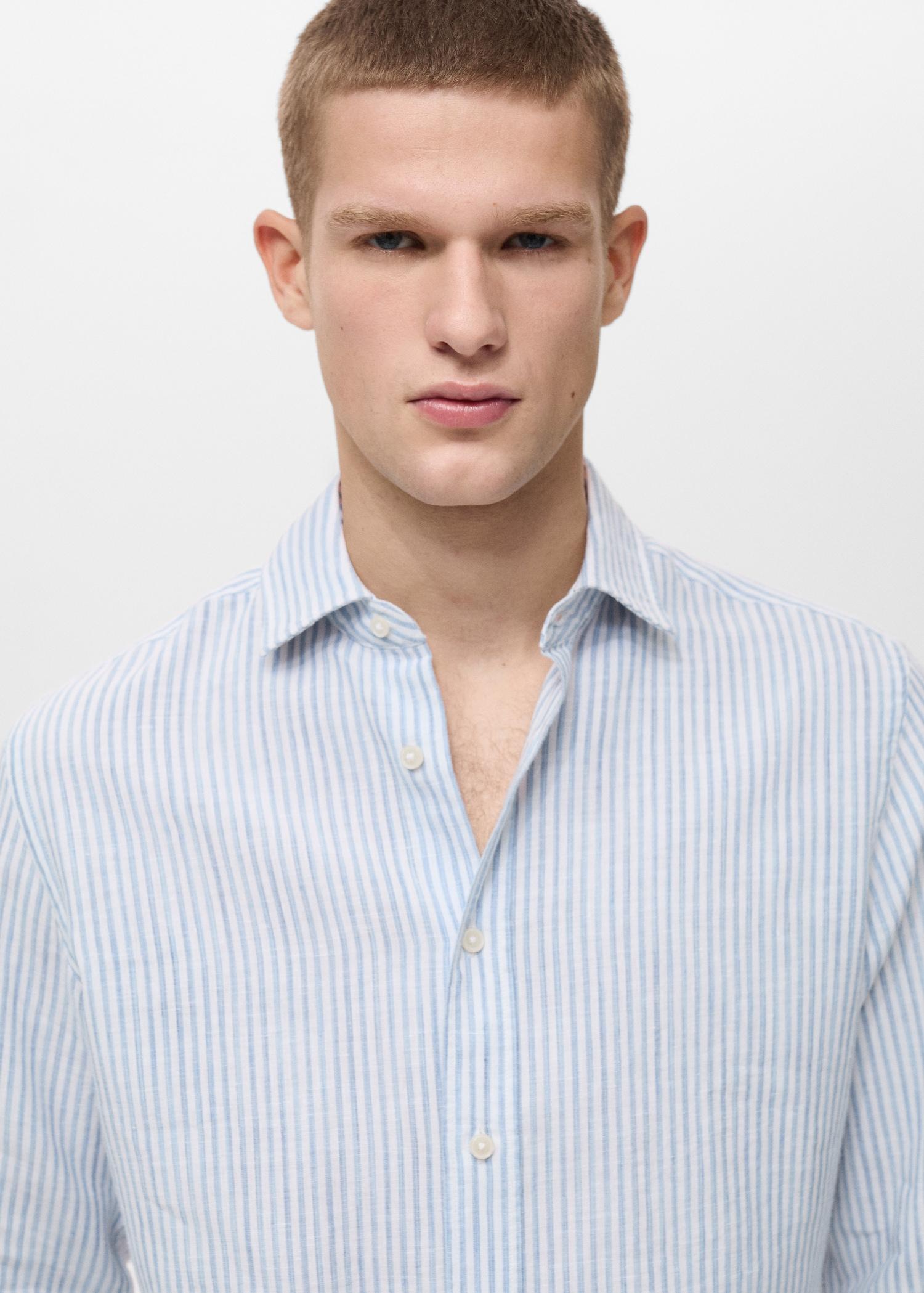 Regular fit striped linen shirt - Men | MANGO USA Product Image
