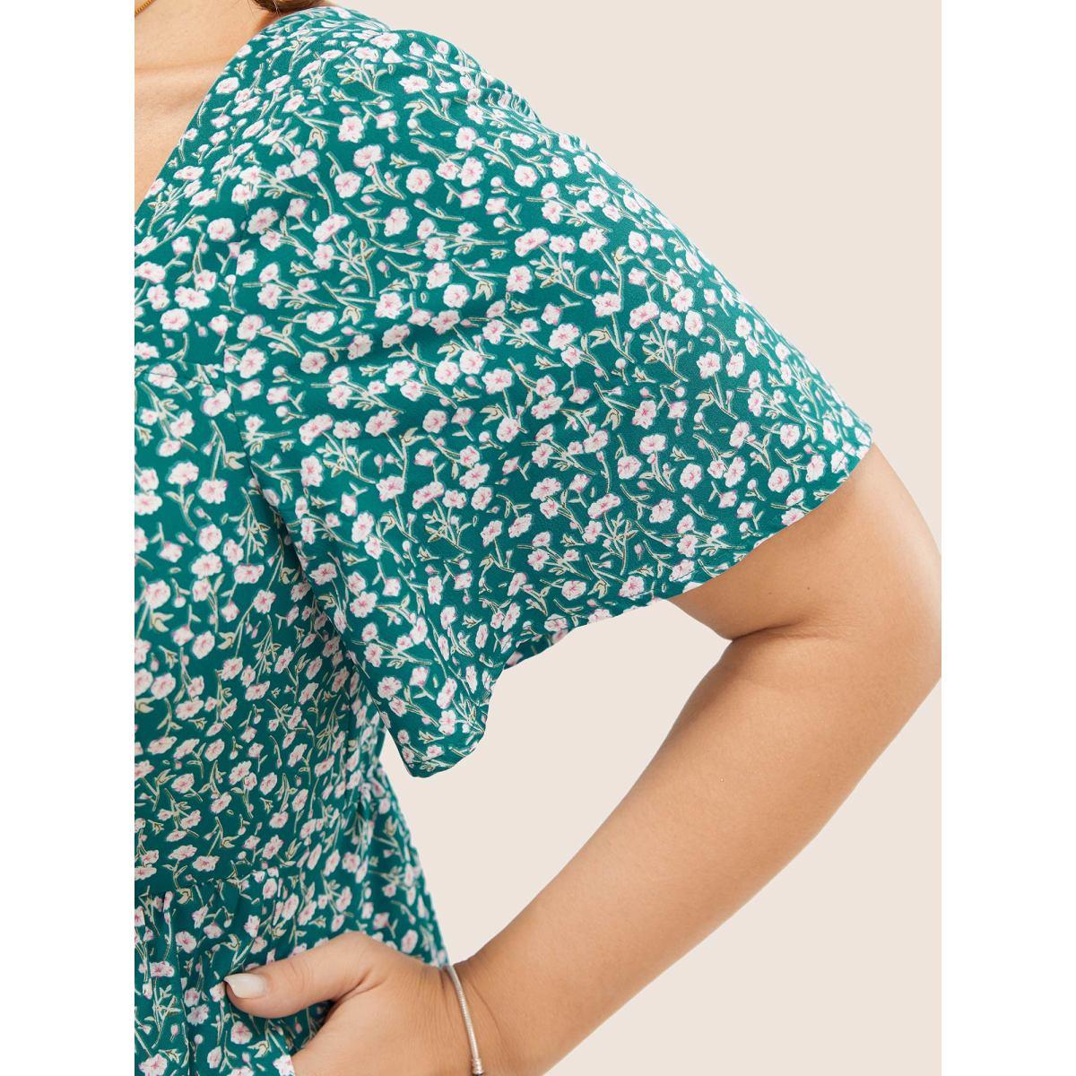 Plus Size Ditsy Floral Ruched Pocket Flutter Drawstring Knee Dress Emerald Women Elegant Non V-neck Short sleeve Curvy Knee Dress BloomChic 28/5X Product Image