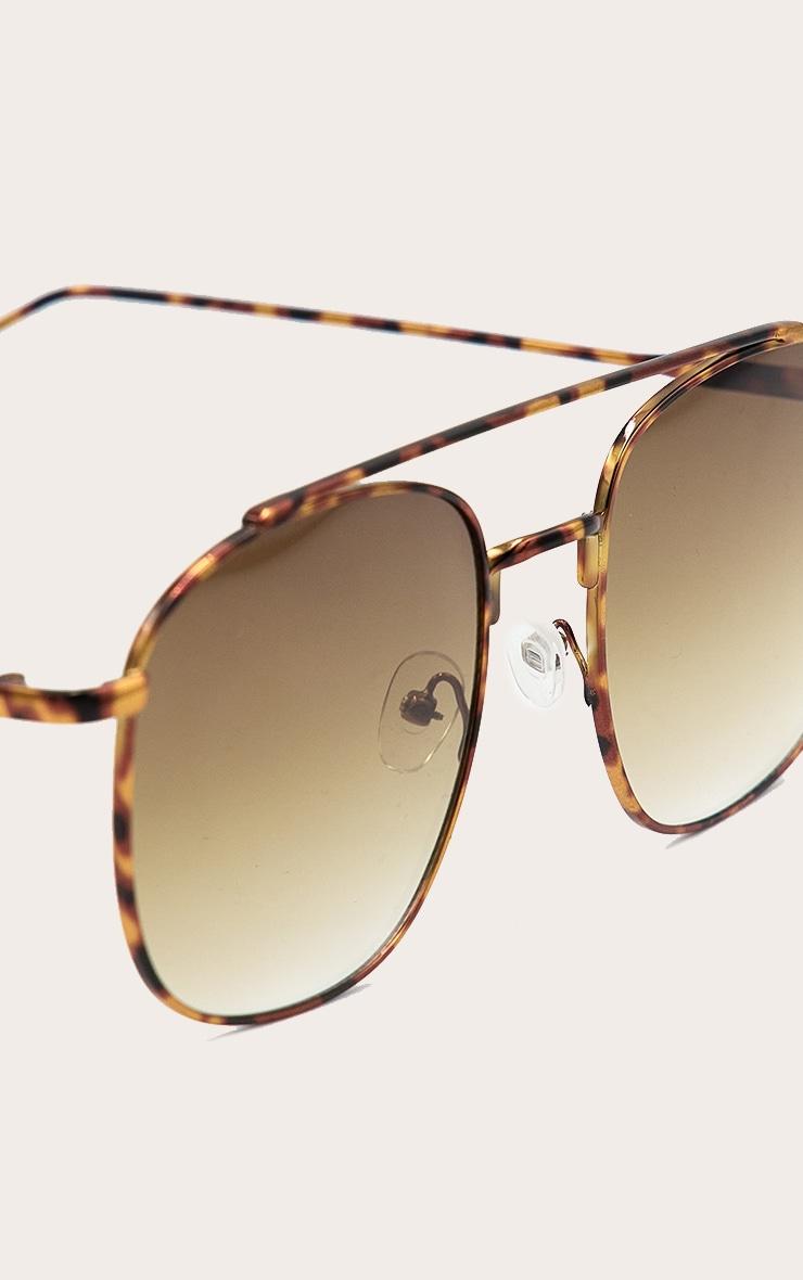 Tort Oversized Metal Frame Aviator Product Image