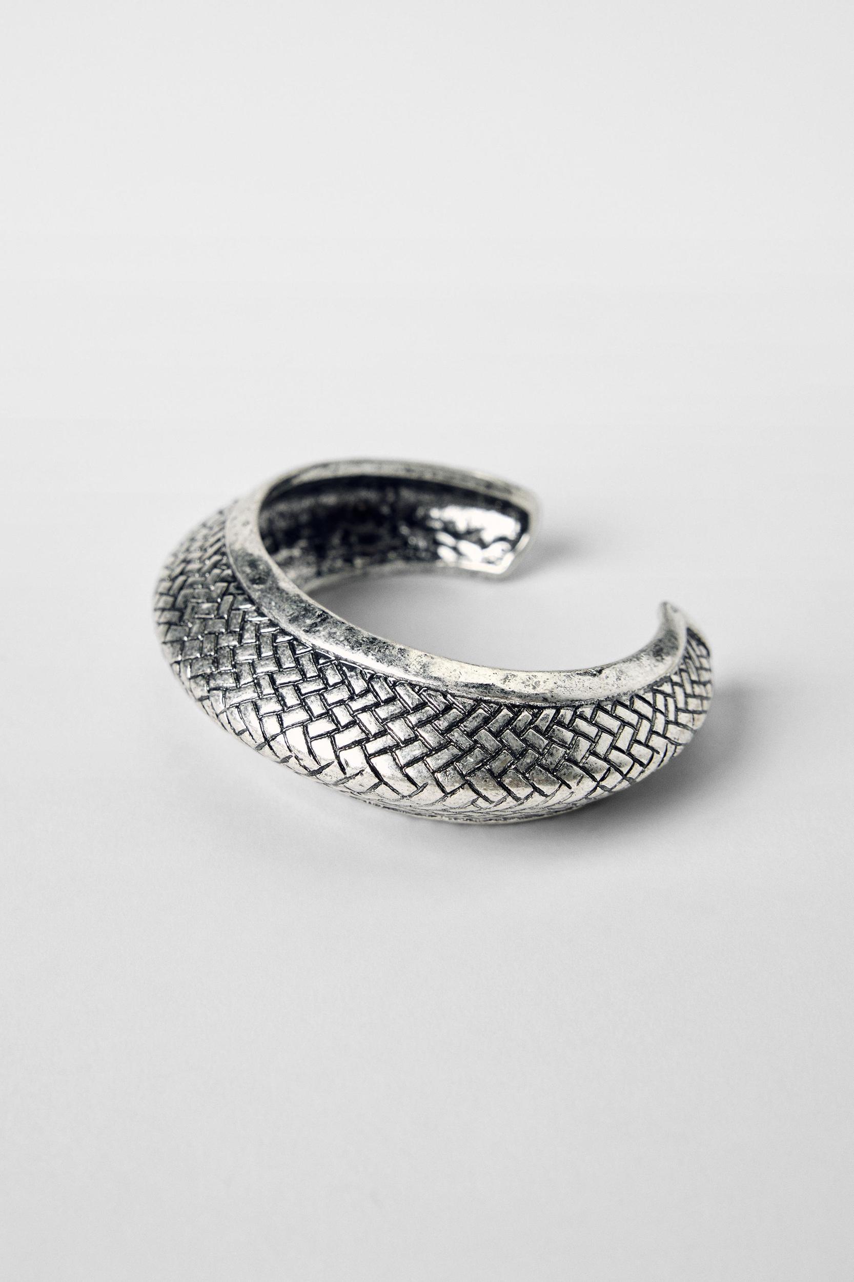 2-PACK OF TEXTURED CUFF BRACELETS KATE MOSS X ZARA Product Image