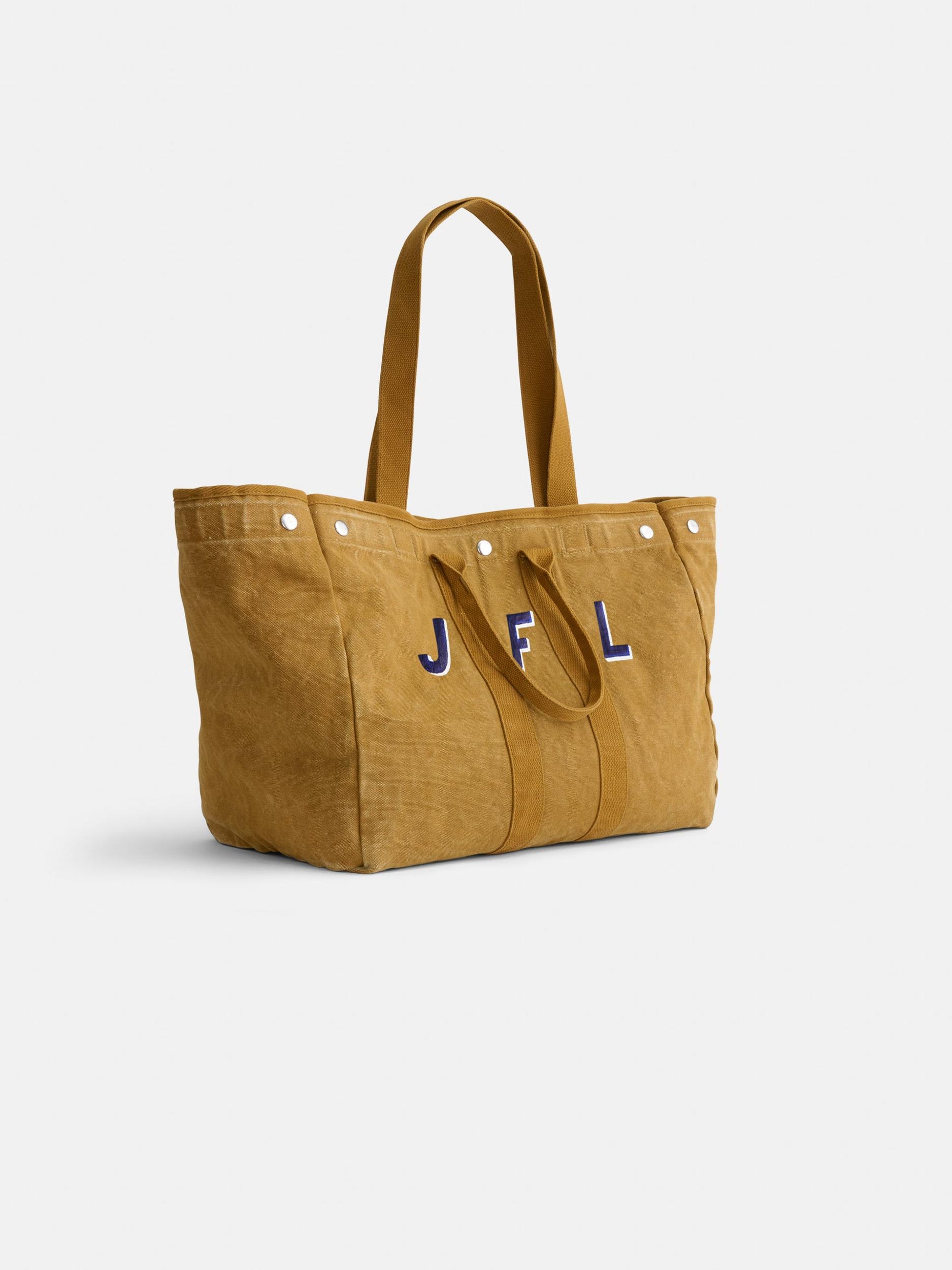 The Perfect Weekend Tote Product Image