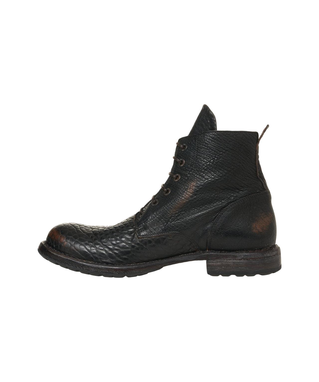 Boots in grained leather Product Image