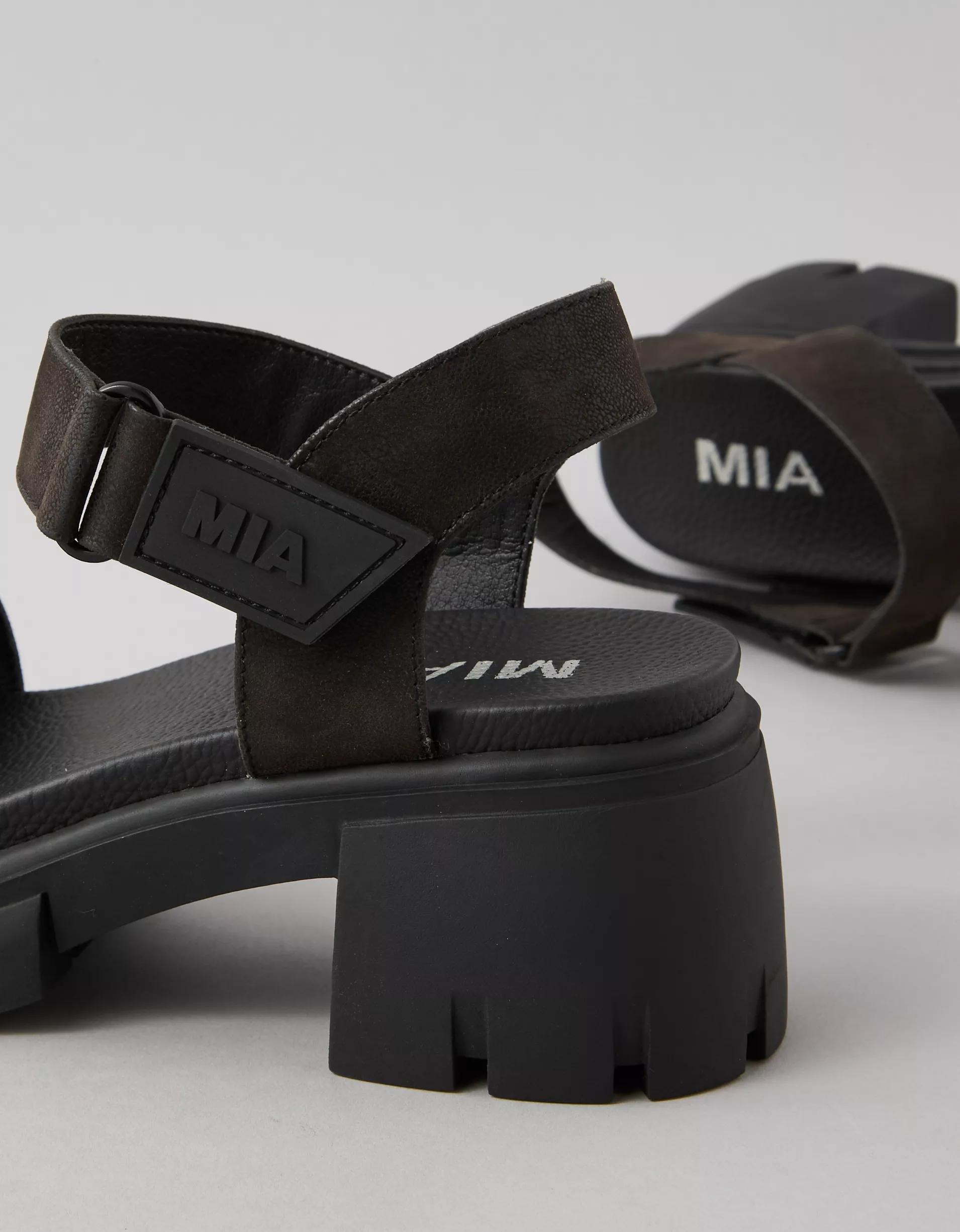 MIA Skyler Sandal Product Image