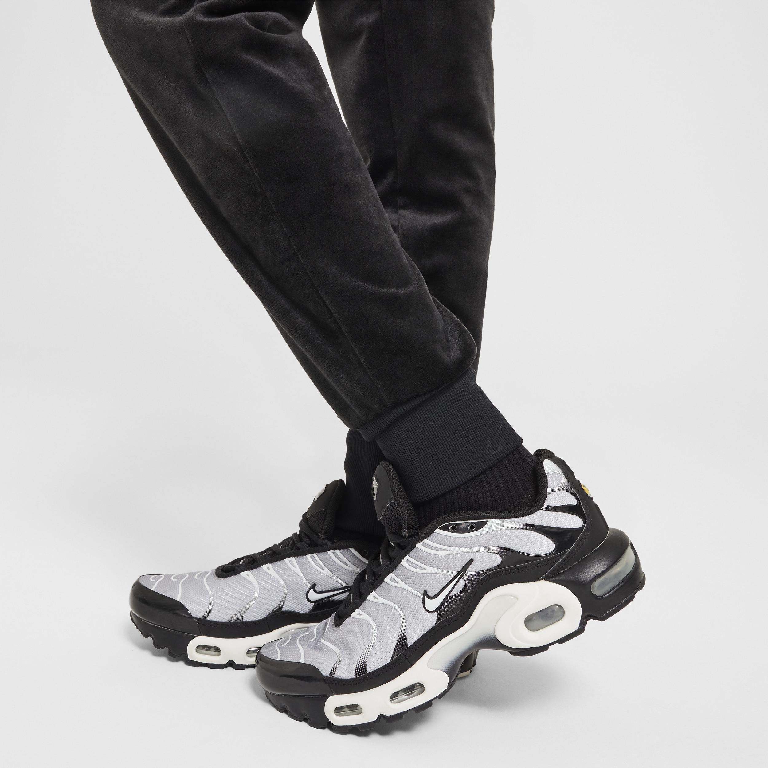 Unisex Nike Sportswear Girls Jogger Pants | FZ5589-010 Product Image